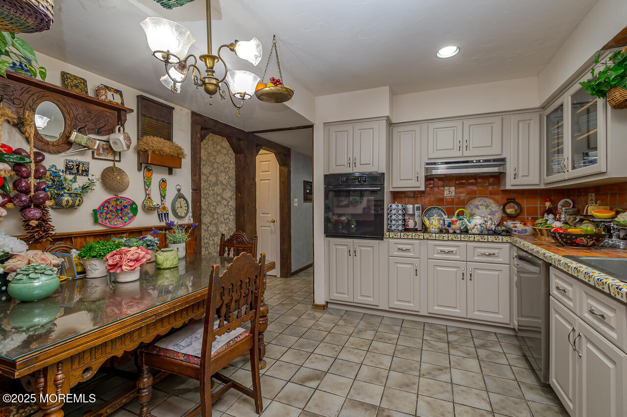 1 Sycamore Avenue, Freehold, NJ, 07728 image 15