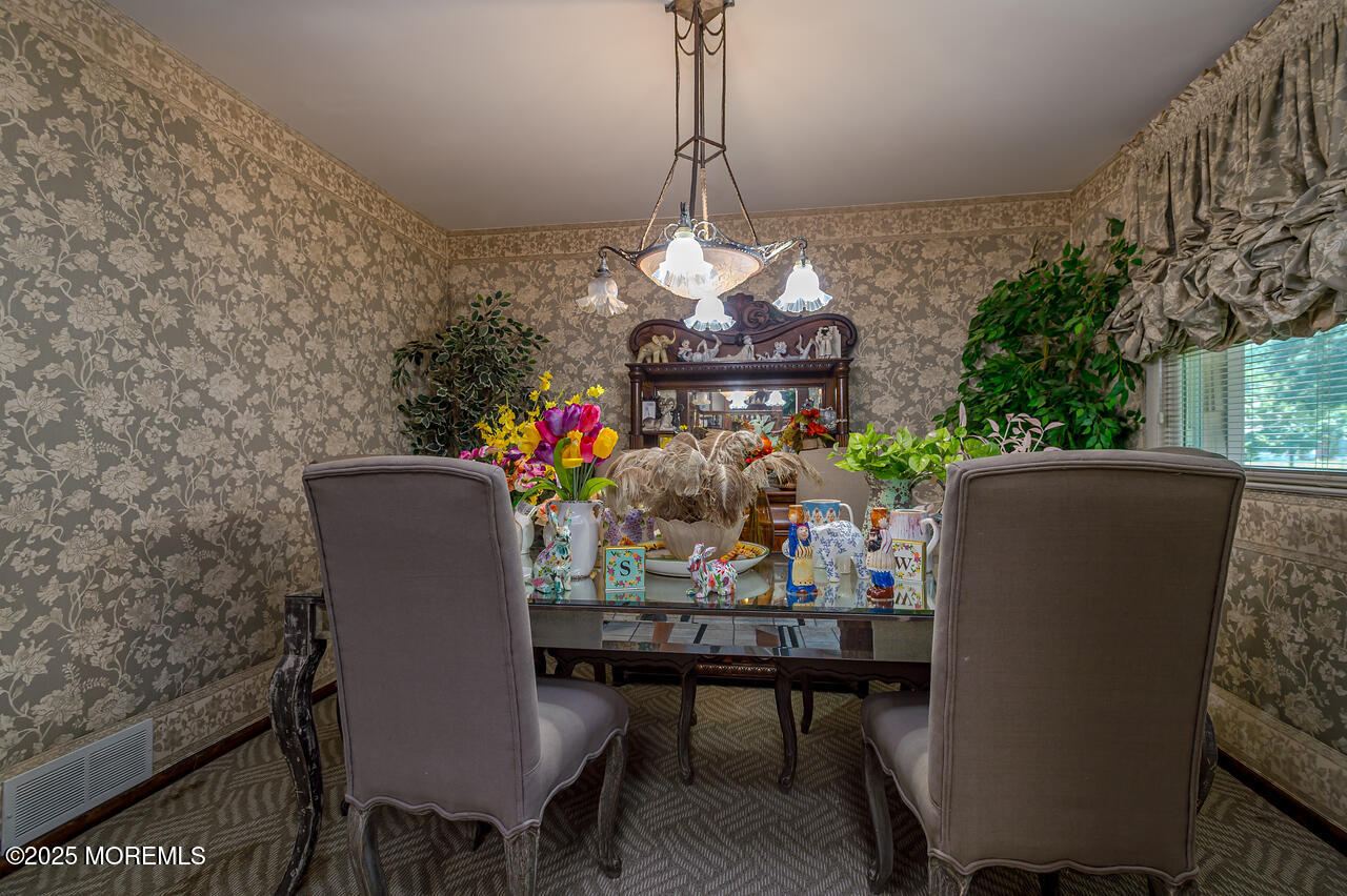 1 Sycamore Avenue, Freehold, NJ, 07728 image 19
