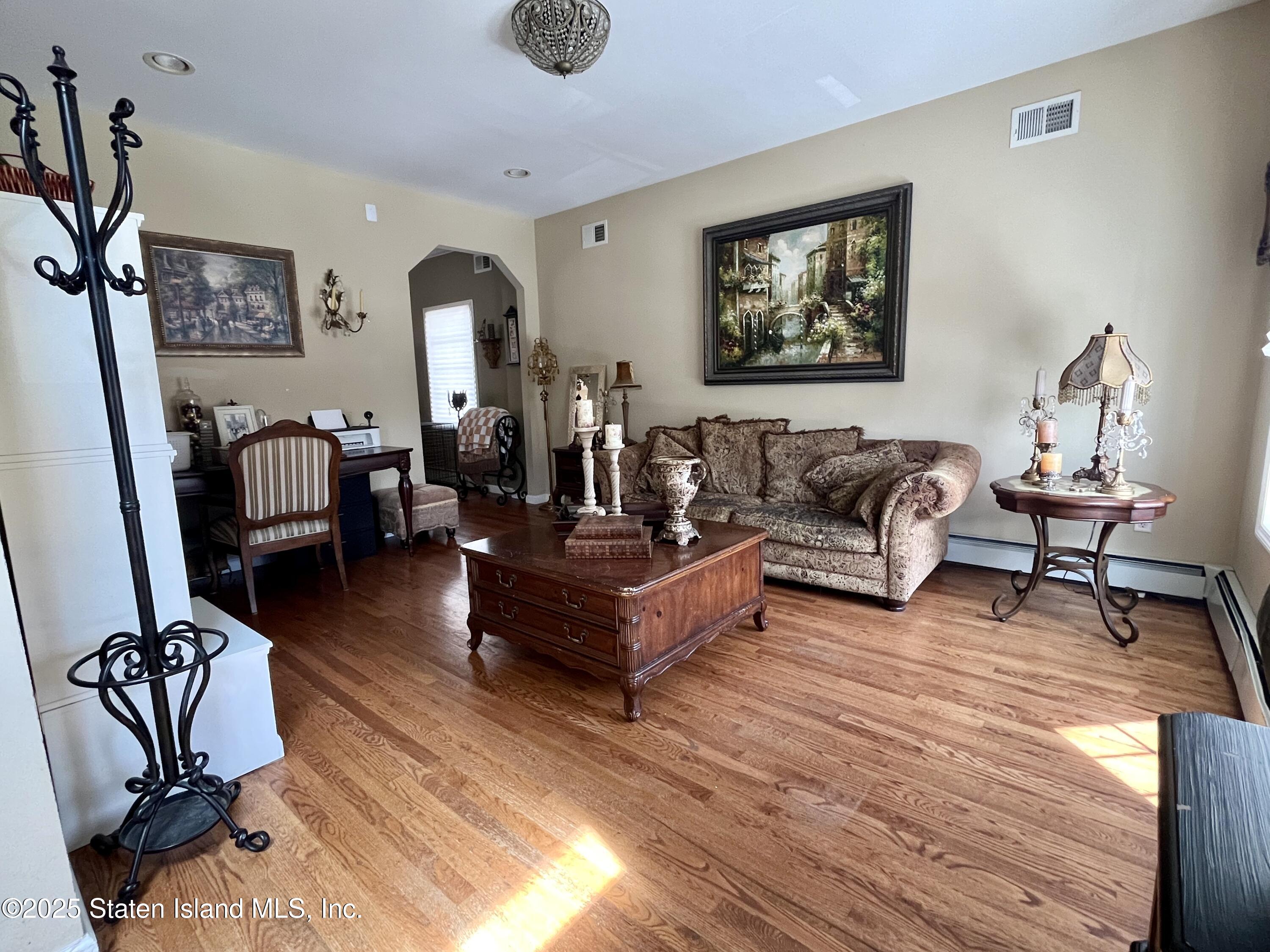 455 Darlington Avenue Image 3