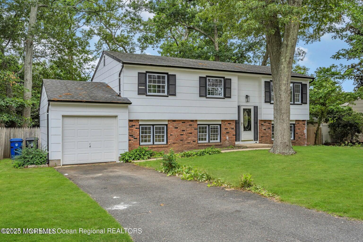 345 Dallas Drive Image 4