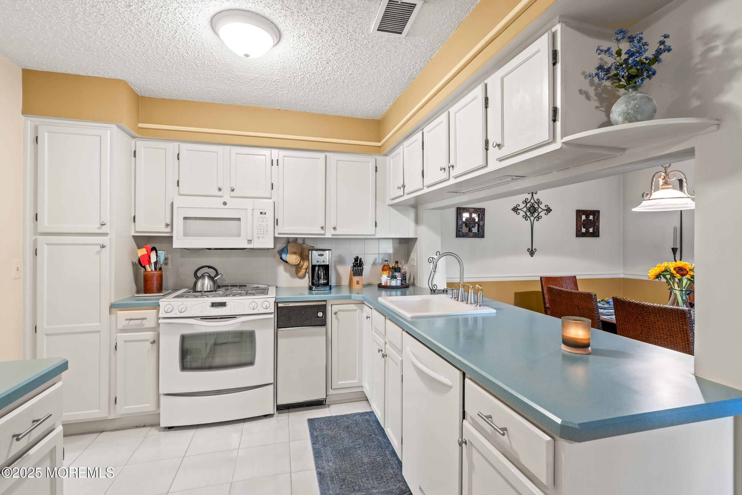 195 Old Orchard Lane 7, Ocean Twp, NJ, 07712 image 17
