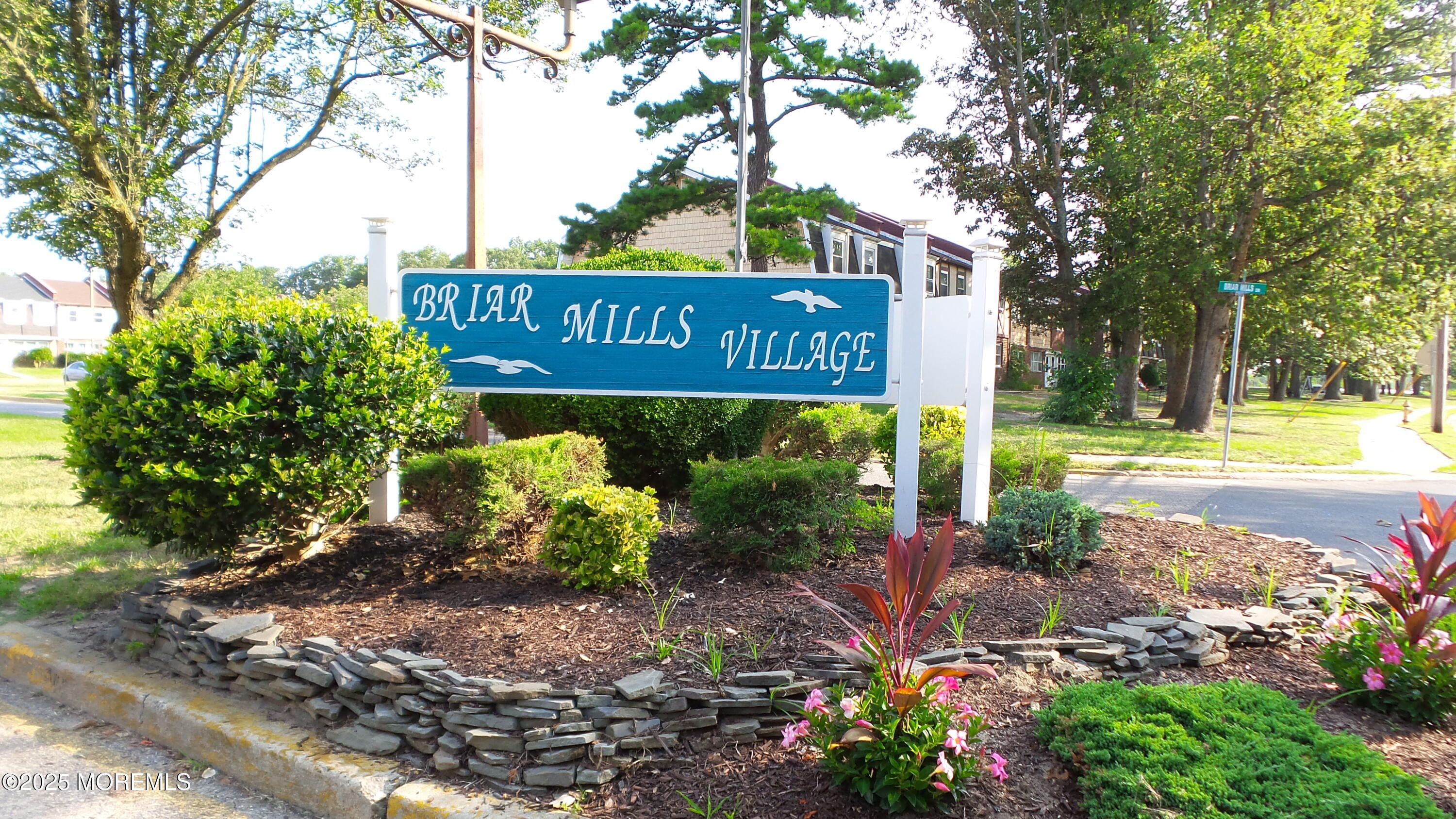 2 Briar Mills Drive Image 2