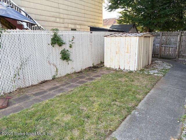 38 Eleanor Place, Staten Island, NY, 10303 image 12