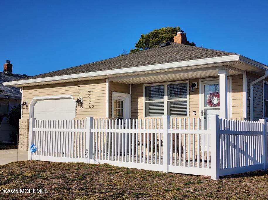 62 Castle Harbor Drive Image 2