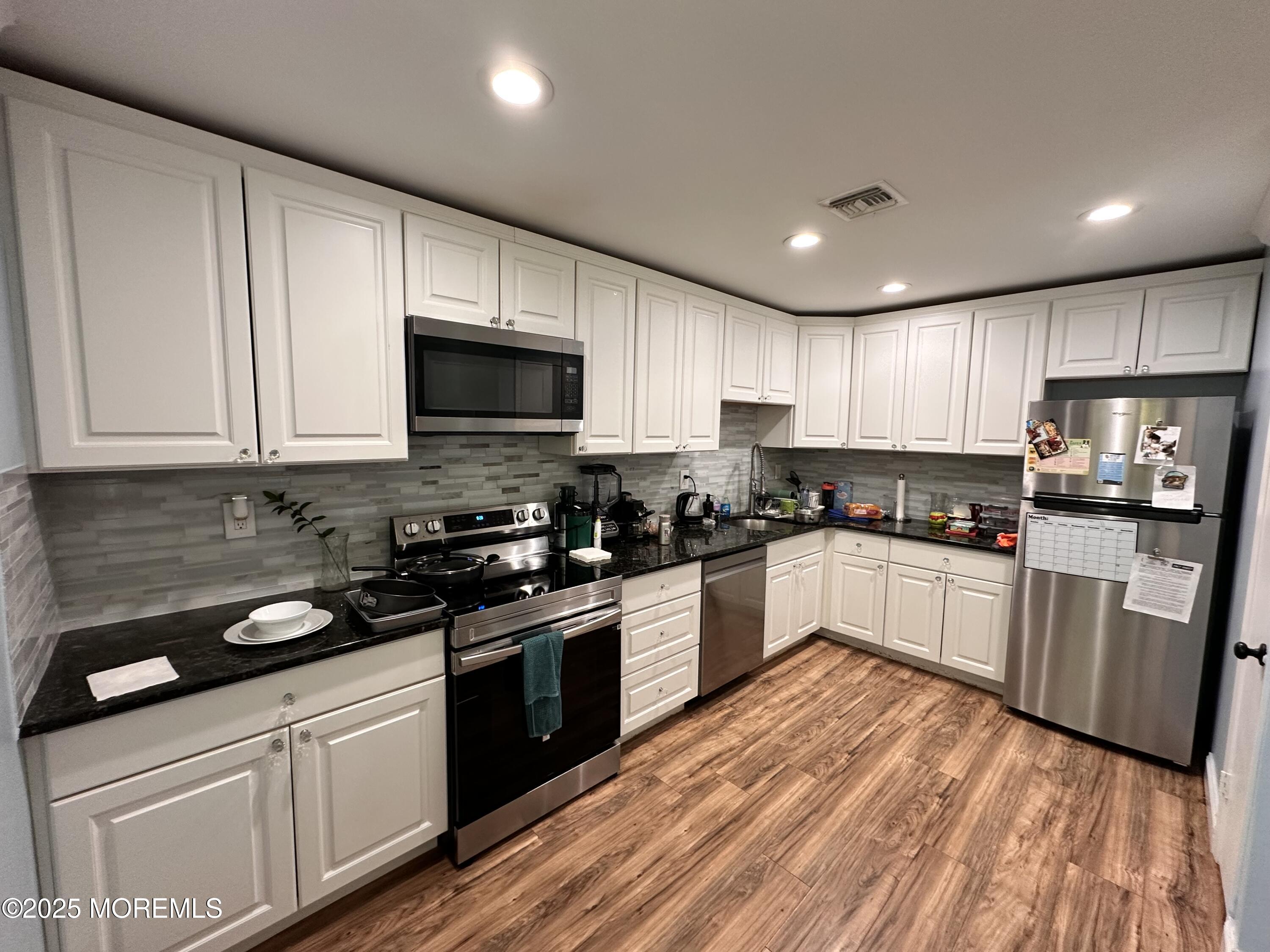 181 Arrowood Road D, Manalapan, NJ, 07726