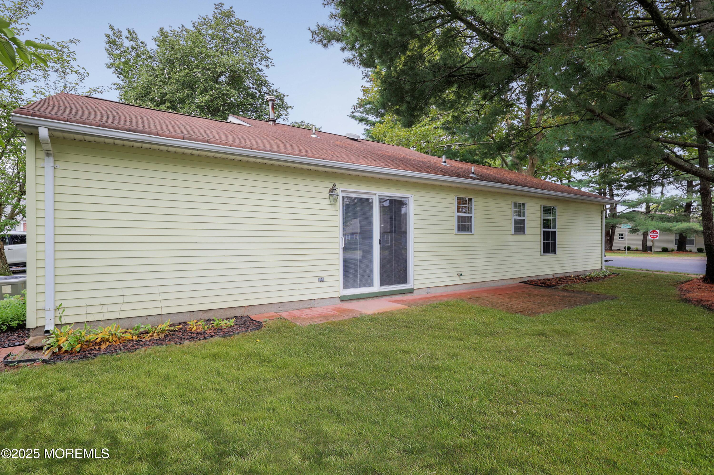 7 Morden Close, Freehold, NJ, 07728 image 24