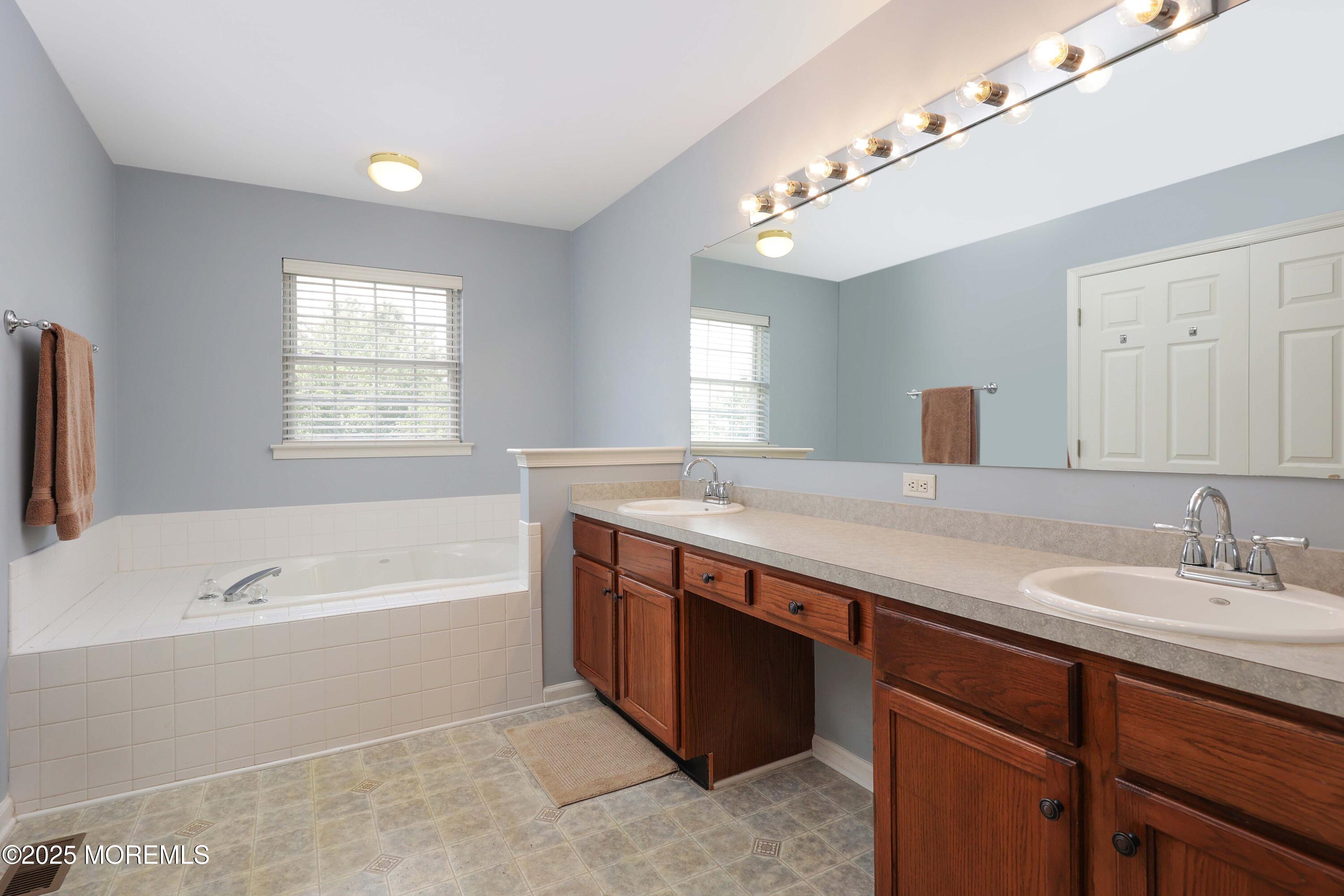 5 Overlook Court, Bayville, NJ, 08721 image 20