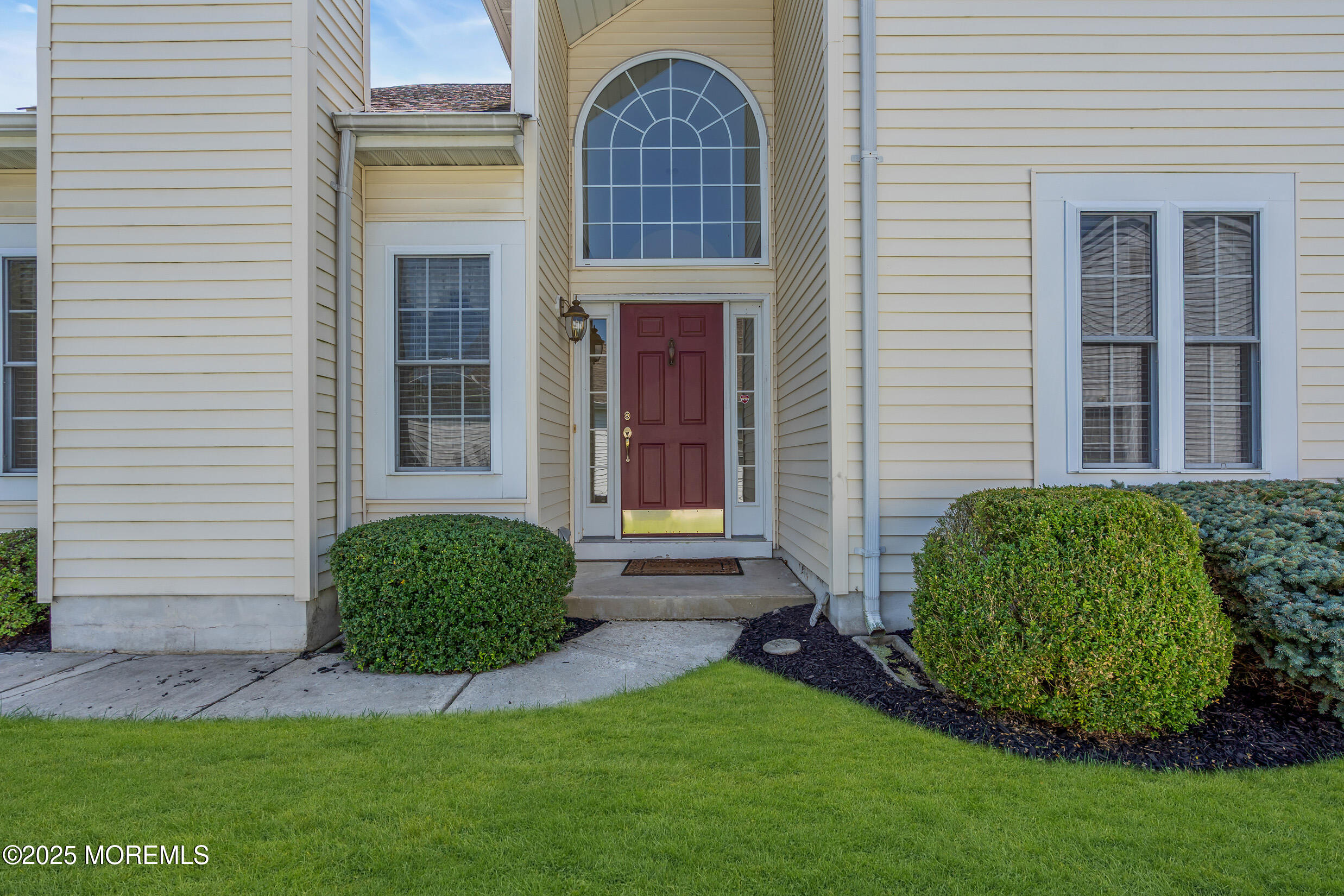 16 Belmar Boulevard Image 2