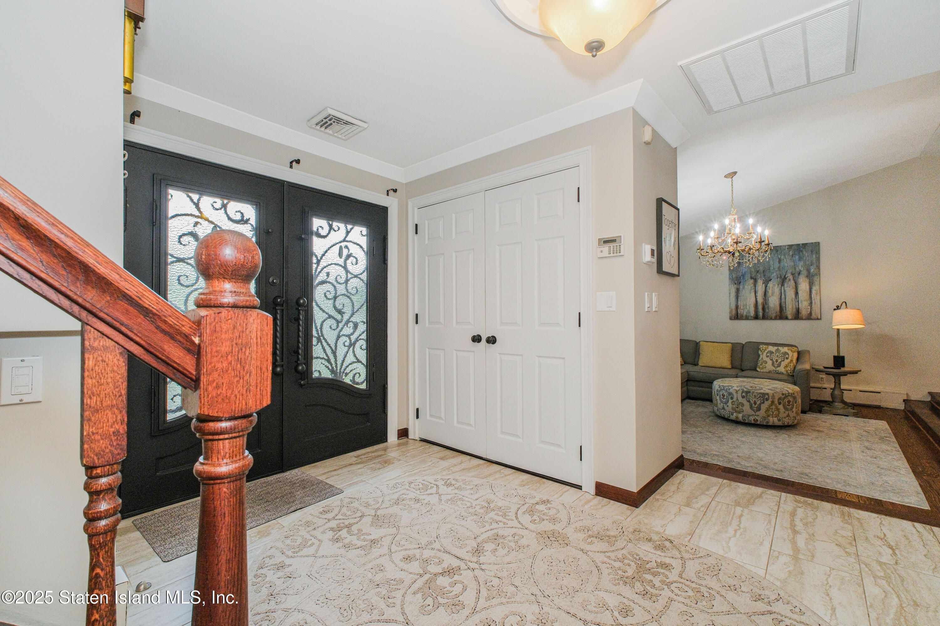 35 Kensico Street Image 3