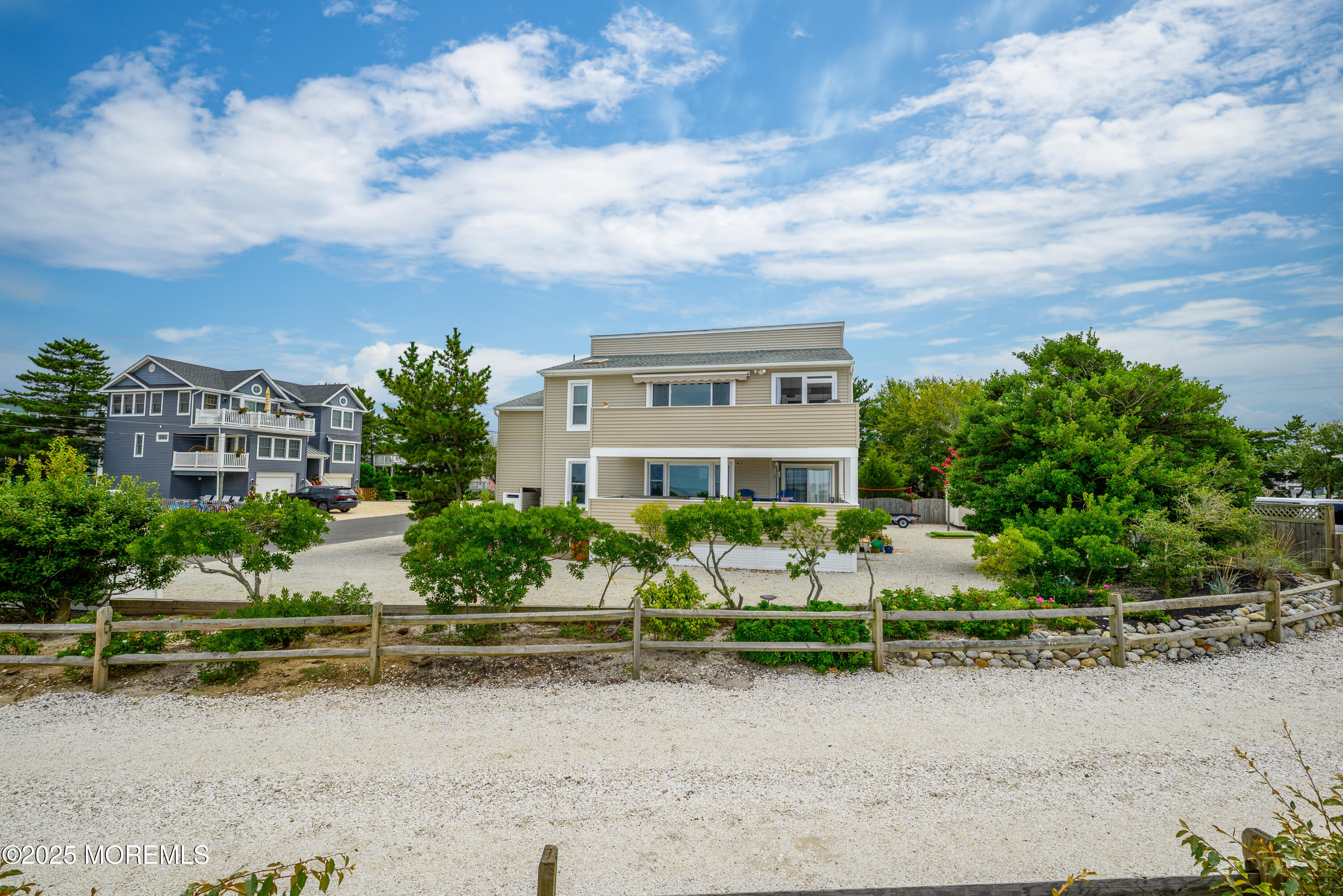 24 W Joan Road B Image 5