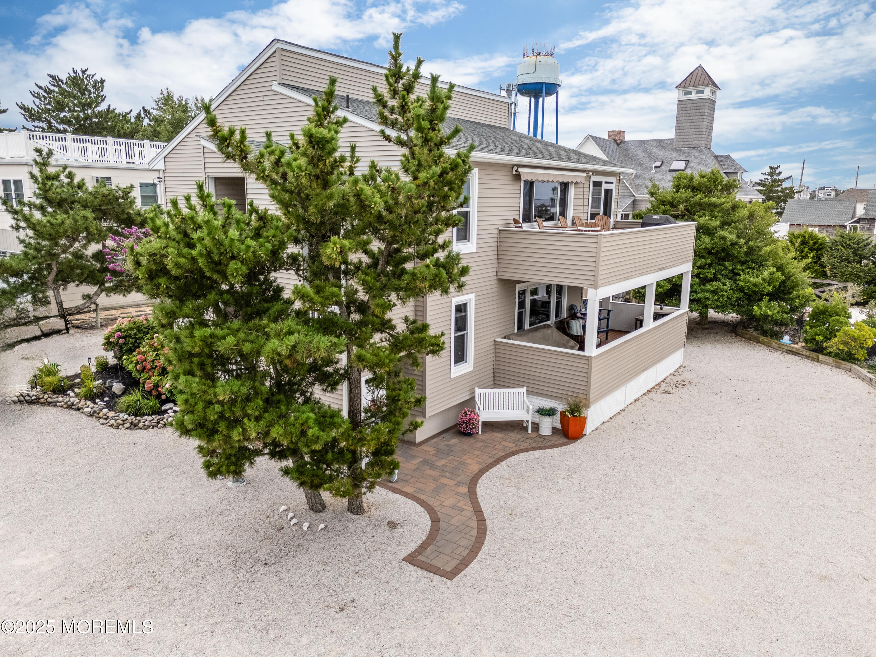 24 W Joan Road B Image 3