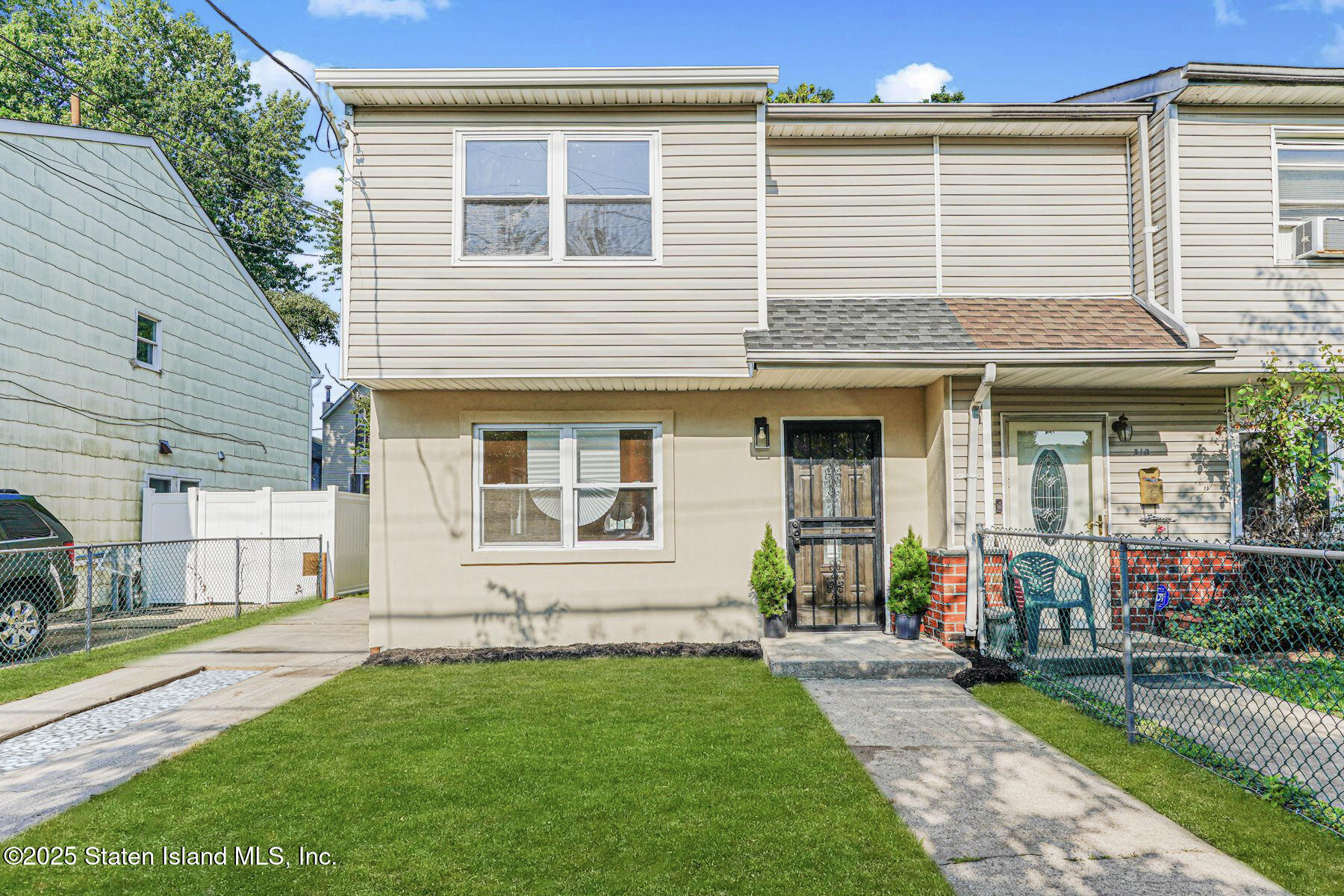 312 Grandview Avenue, Staten Island, NY, 10303