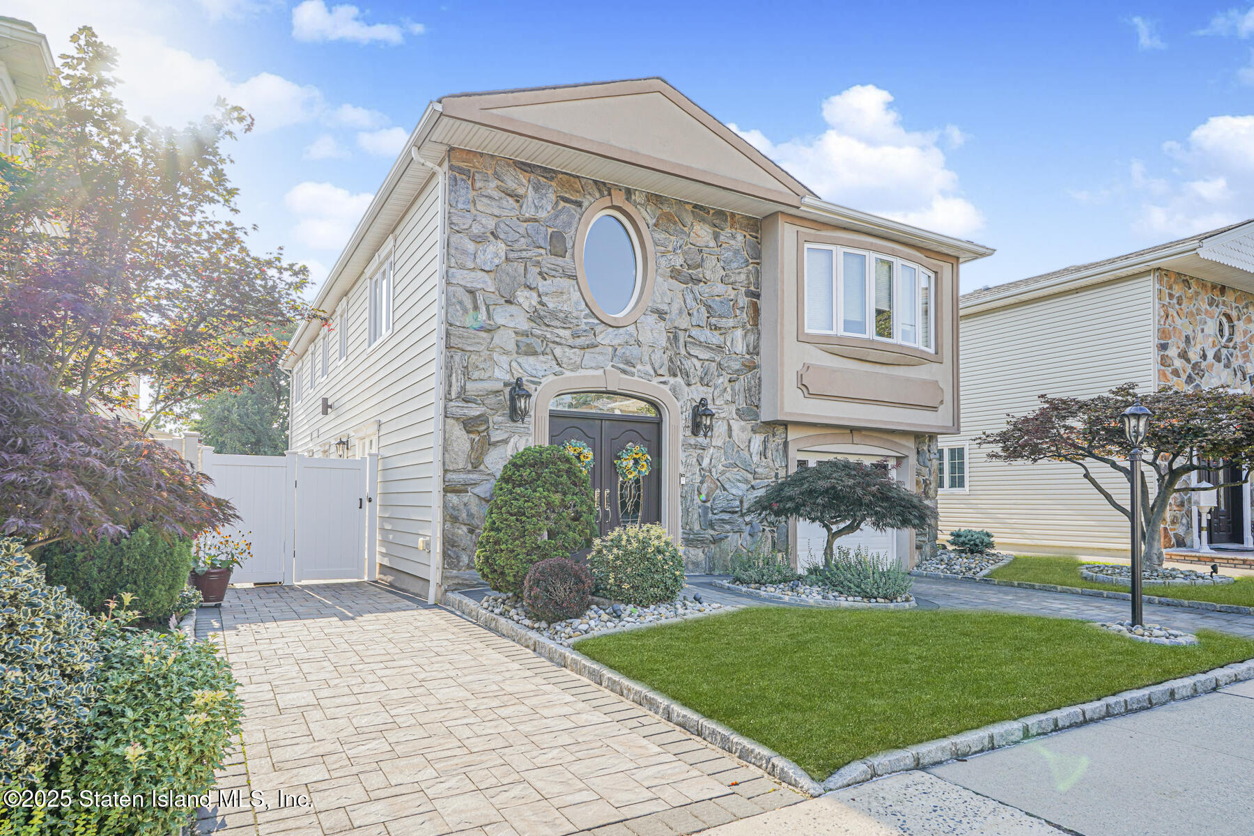 364 Elvin Street Image 3