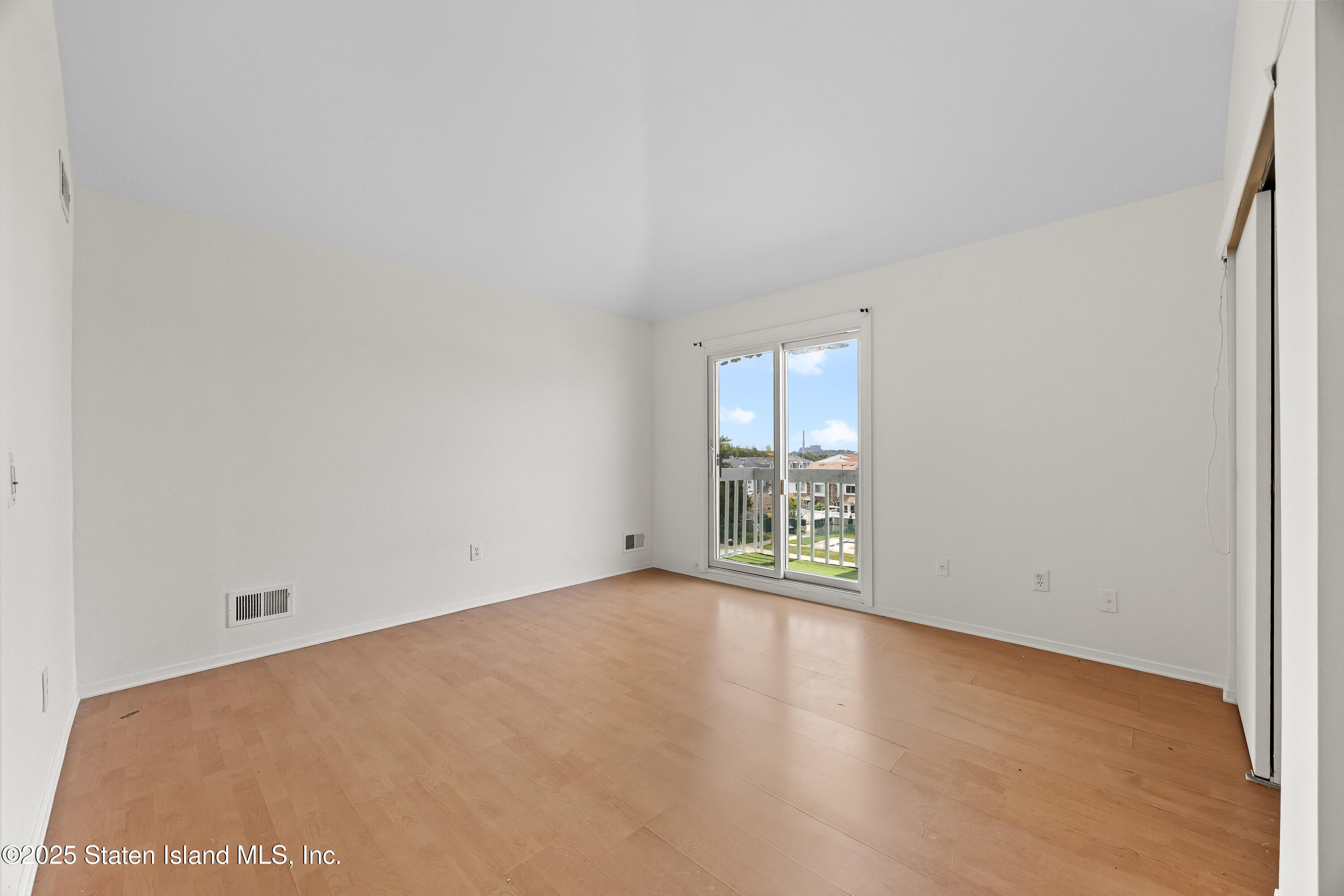 38 A Country Drive East, Staten Island, NY, 10314 image 14