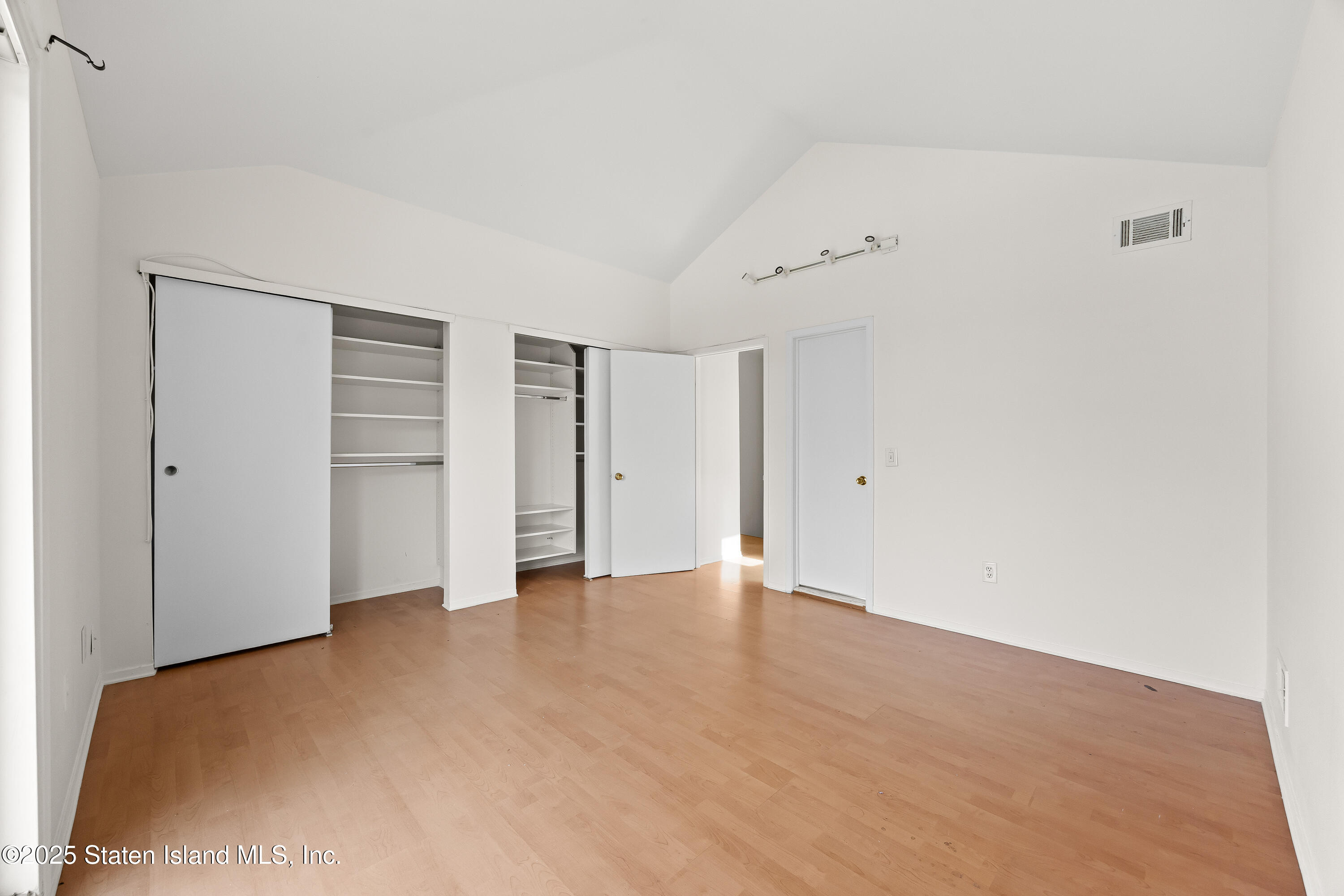 38 A Country Drive East, Staten Island, NY, 10314 image 15