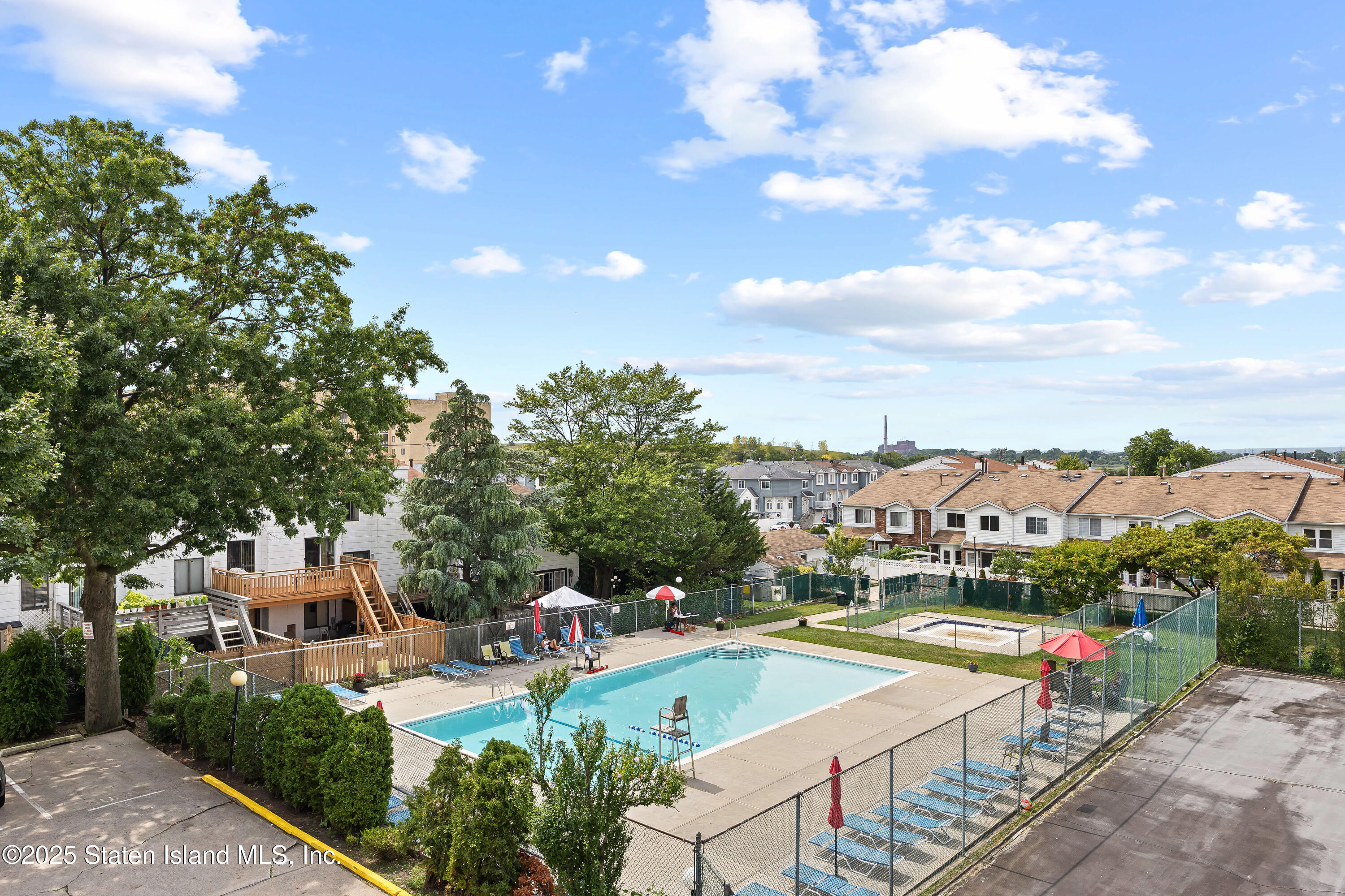 38 A Country Drive East, Staten Island, NY, 10314 image 17