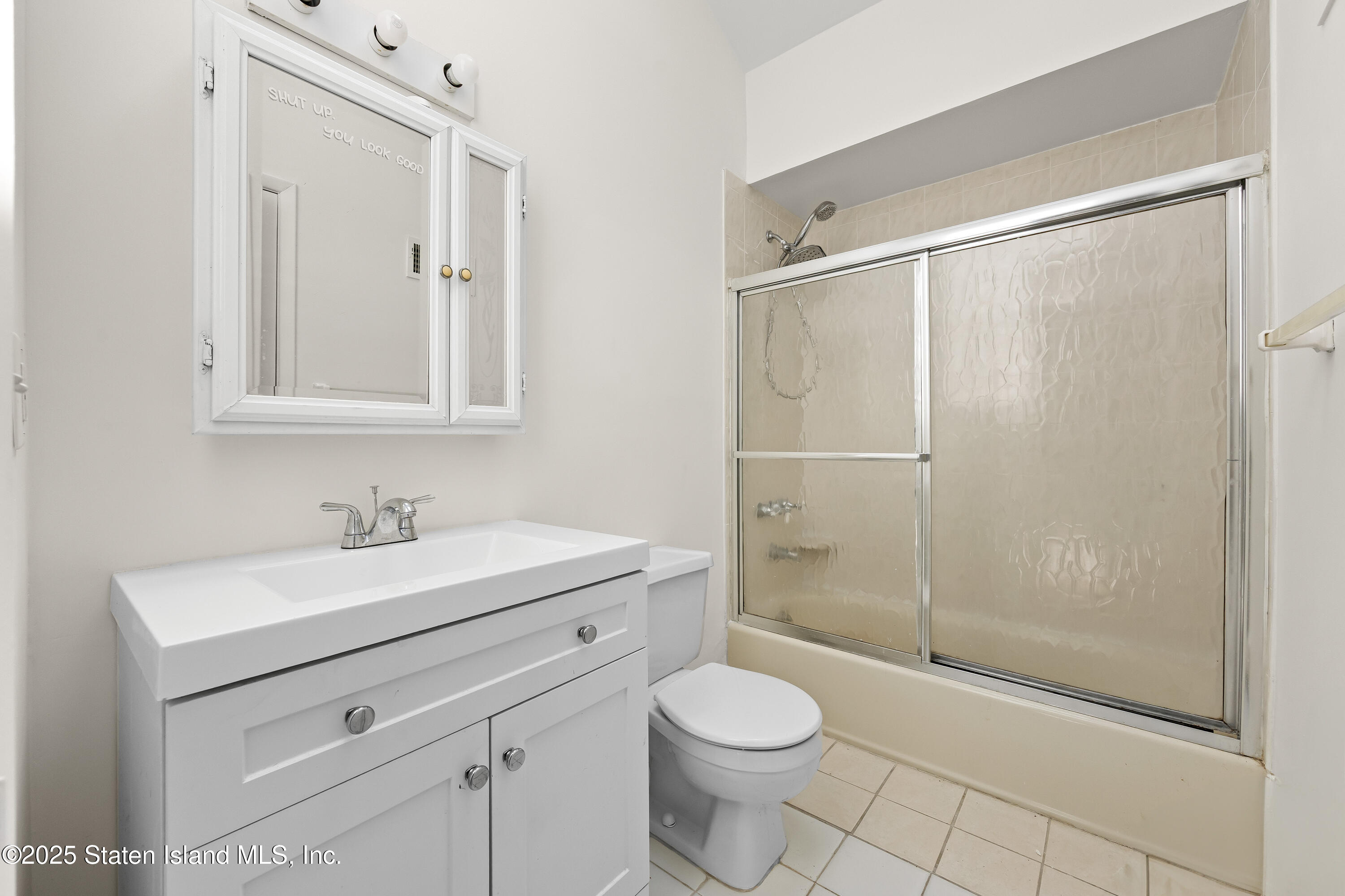 38 A Country Drive East, Staten Island, NY, 10314 image 18