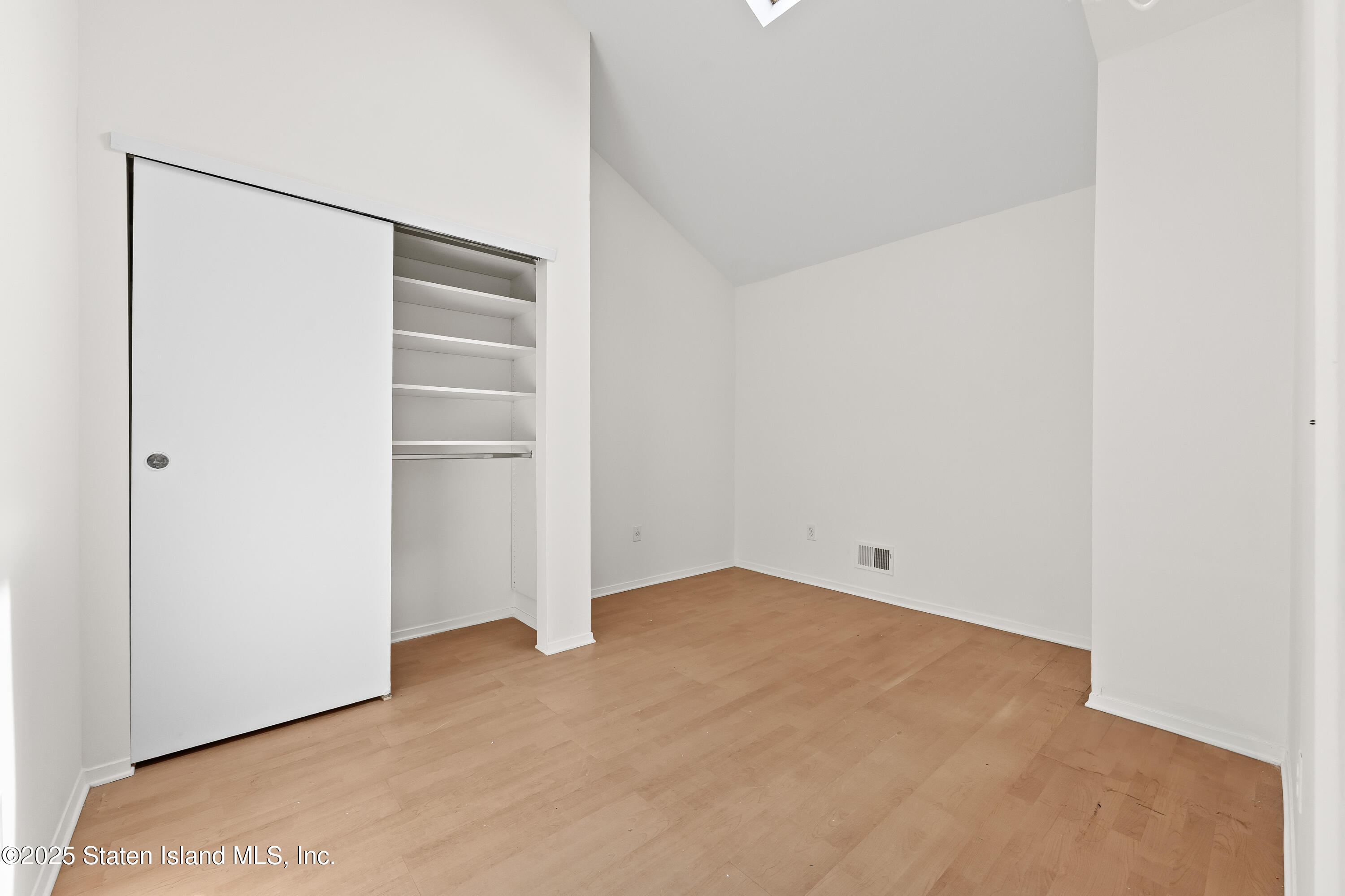 38 A Country Drive East, Staten Island, NY, 10314 image 20