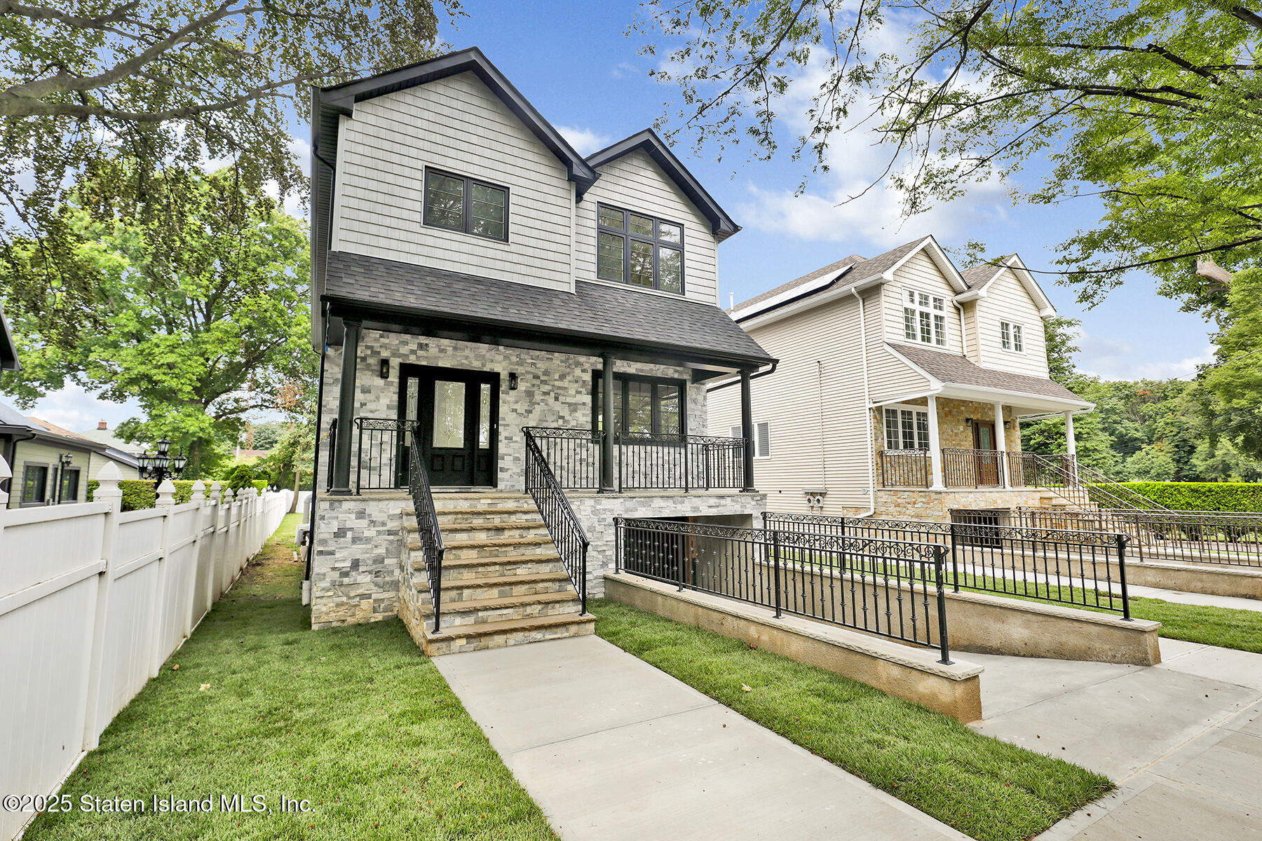 152 Clinton Avenue, Staten Island, NY, 10301