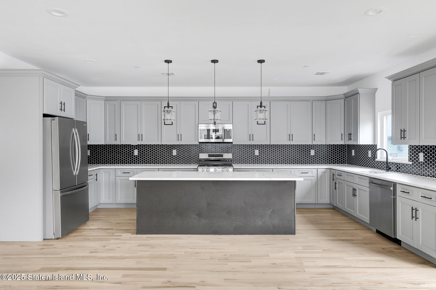 152 Clinton Avenue, Staten Island, NY, 10301 image 11