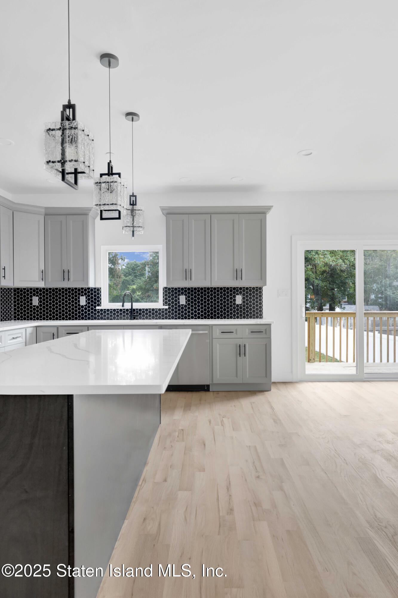 152 Clinton Avenue, Staten Island, NY, 10301 image 20