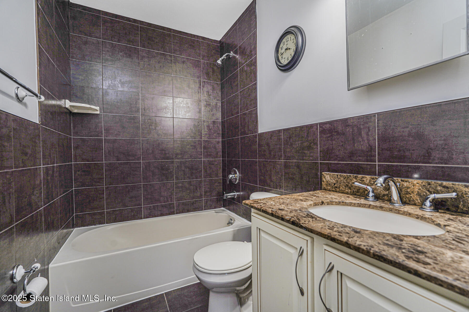 172 Presentation Circle, Staten Island, NY, 10312 image 22