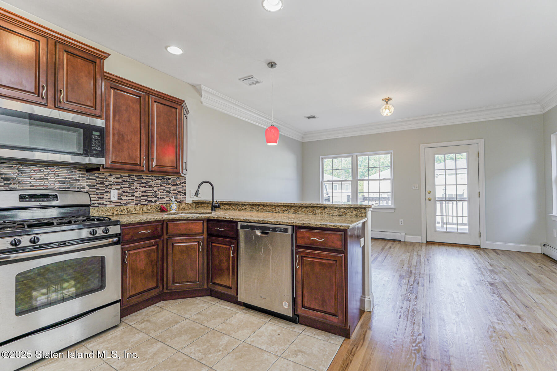 172 Presentation Circle, Staten Island, NY, 10312 image 14