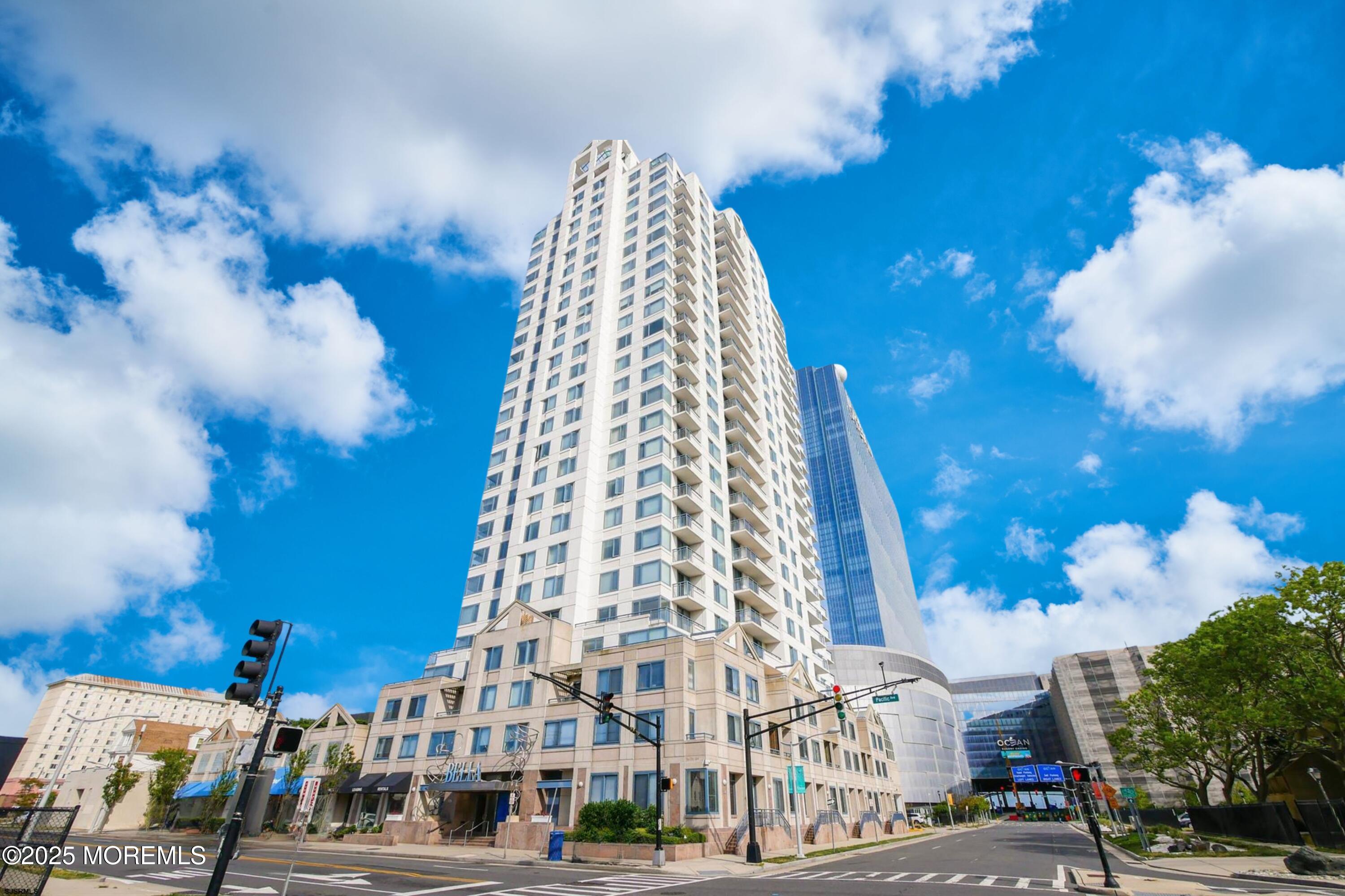 526 Pacific Avenue 806 Image 2