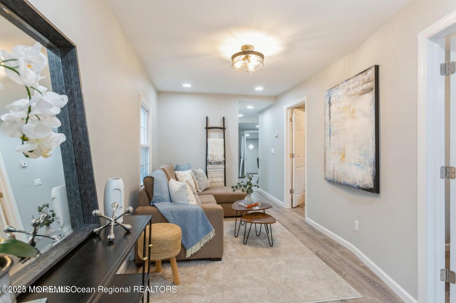 184 S Park Avenue Image 4
