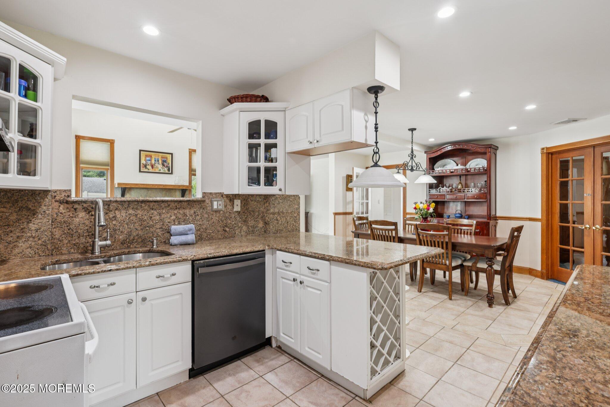 40 North Circle, Aberdeen, NJ, 07747 image 11