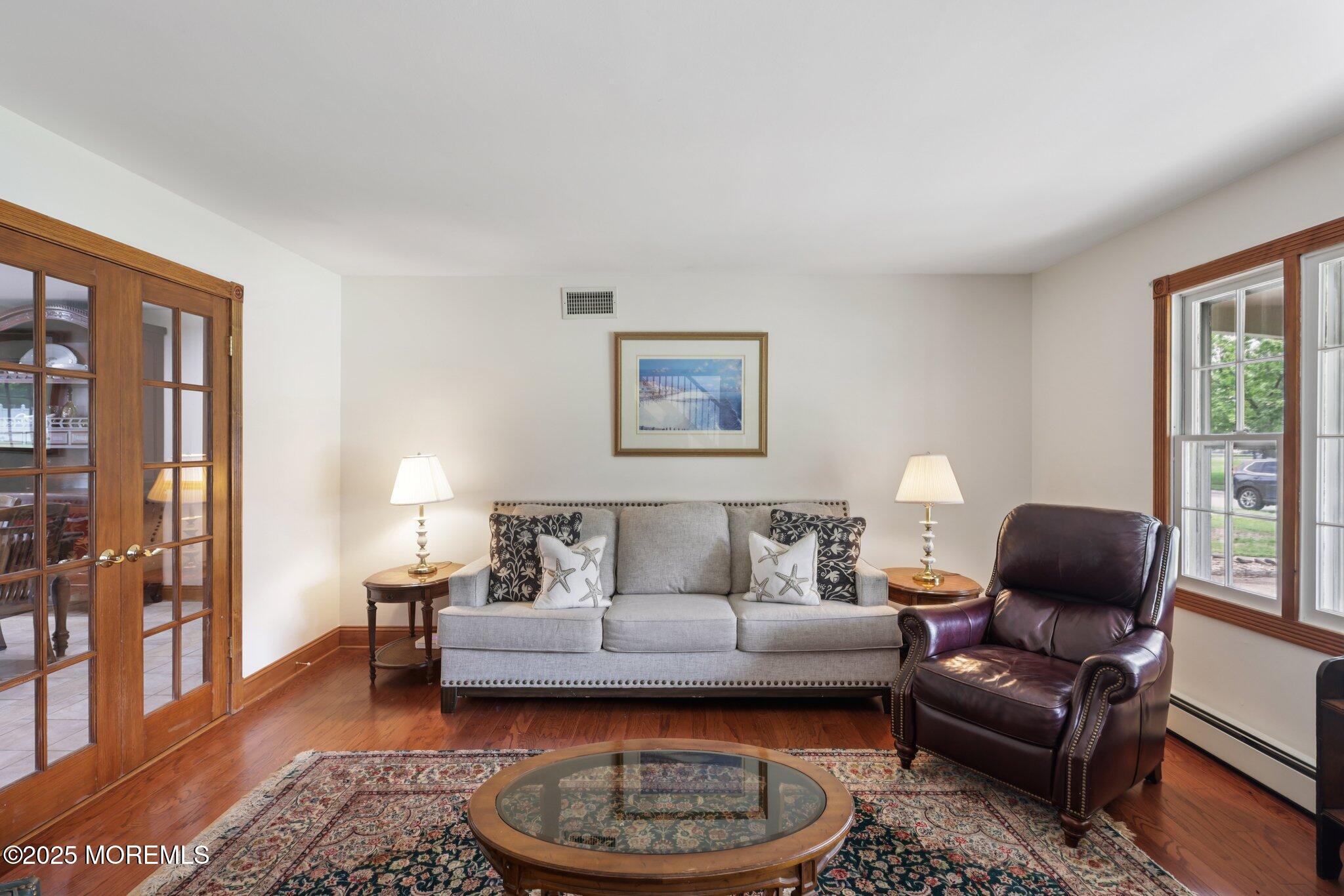 40 North Circle, Aberdeen, NJ, 07747 image 8