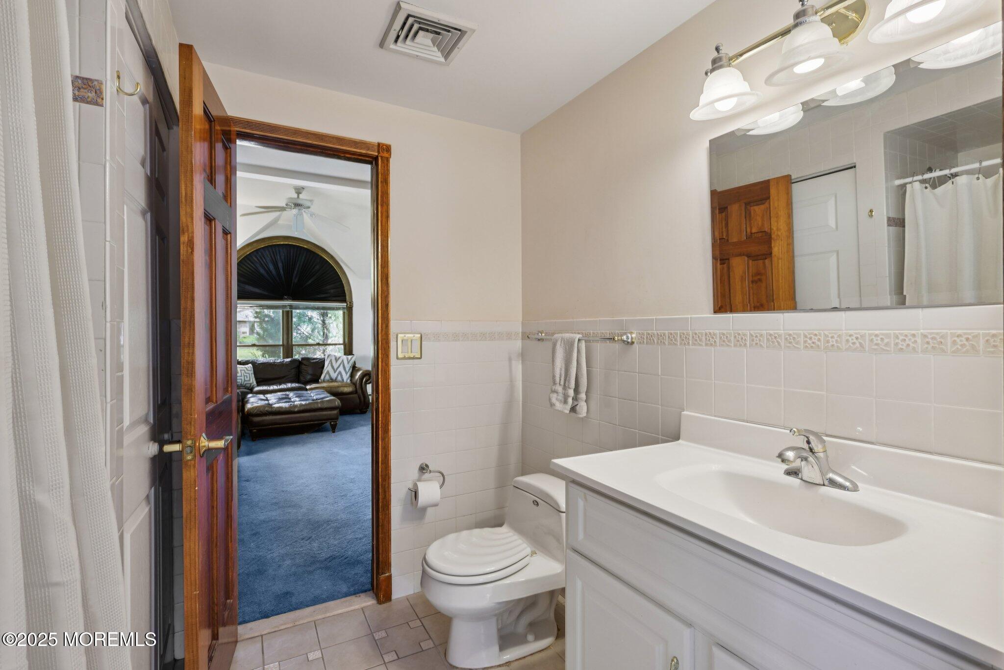 40 North Circle, Aberdeen, NJ, 07747 image 26
