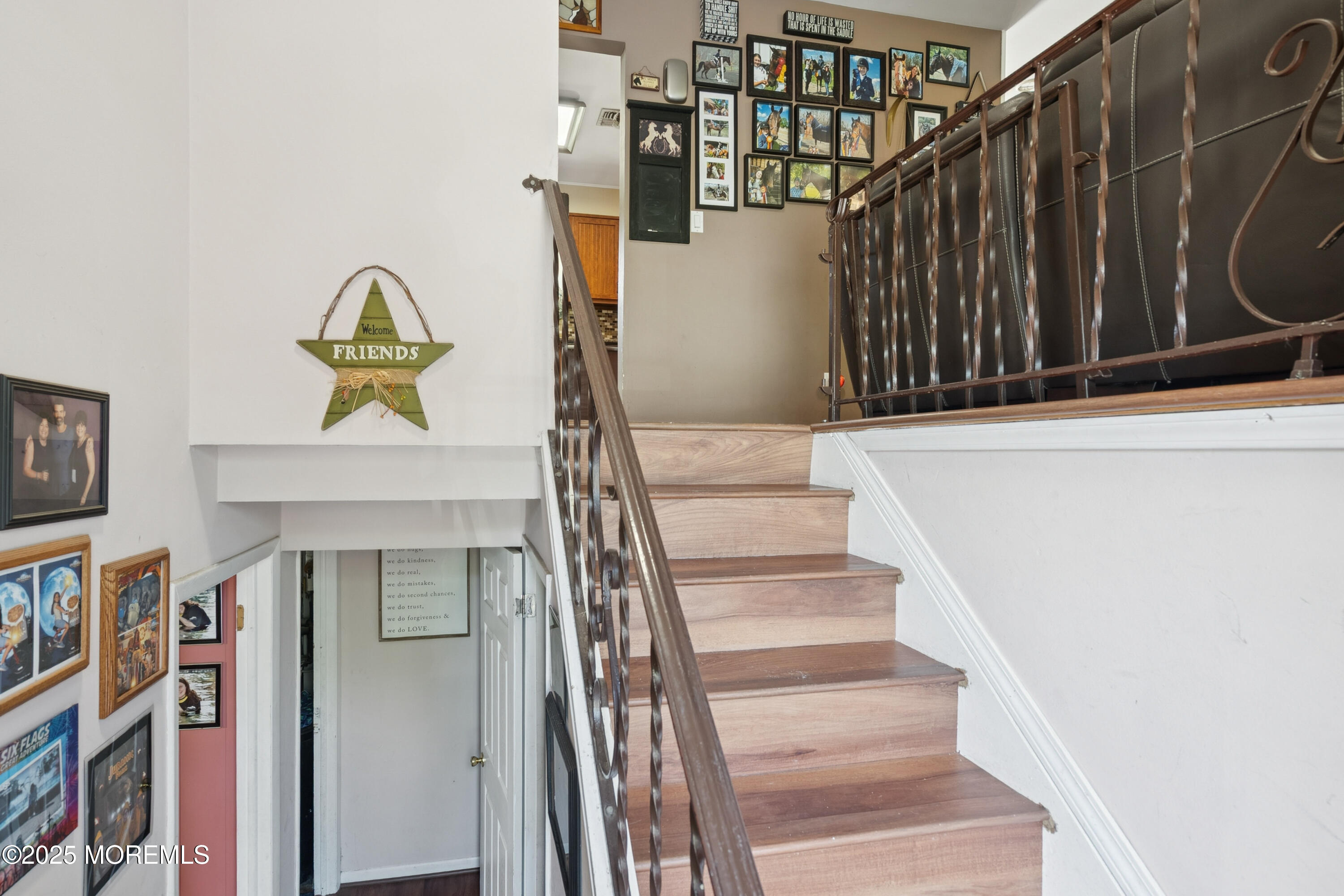 538 Frank Applegate Road Image 3