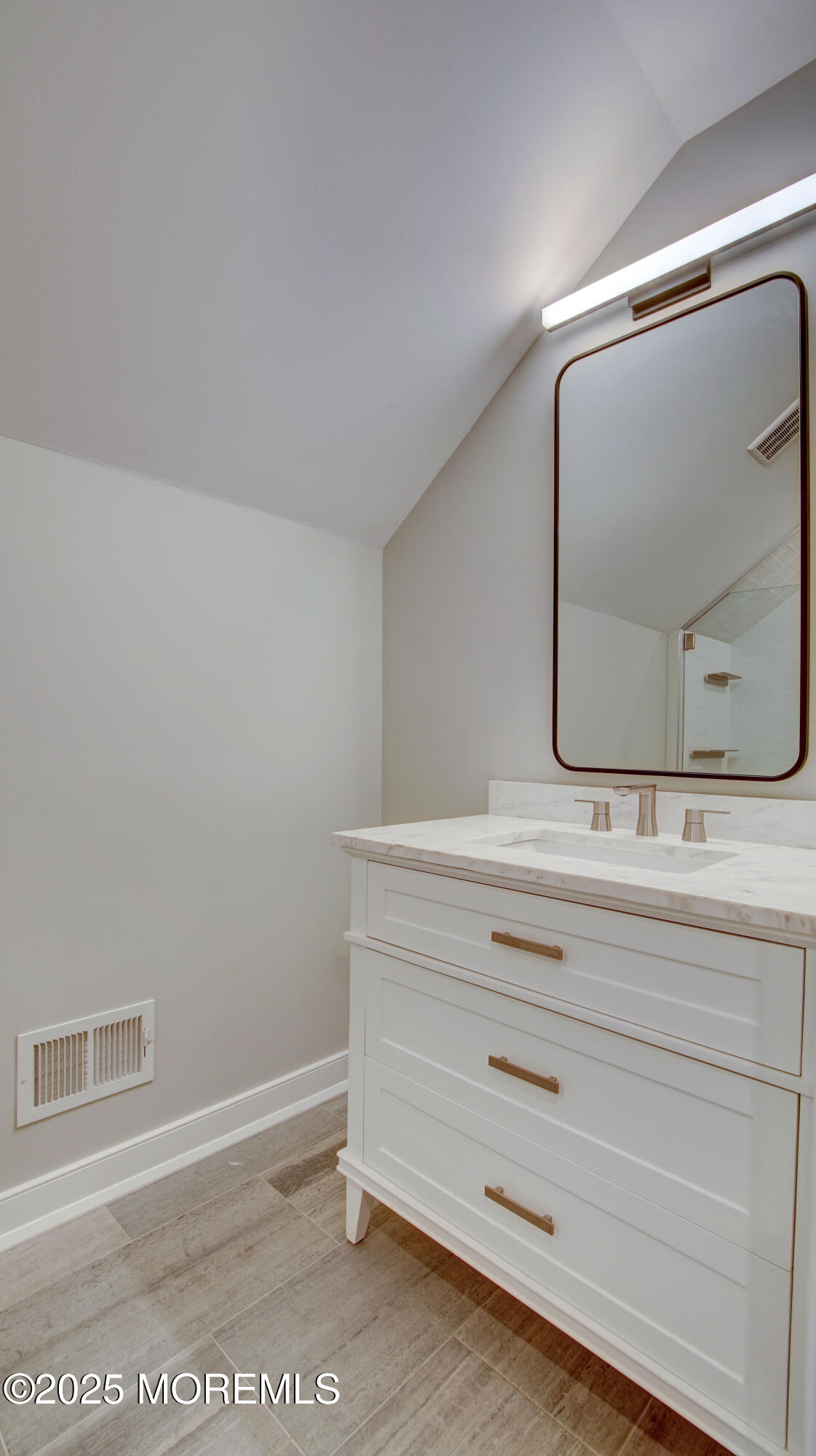 11 Third Street, East Brunswick, NJ, 08816 image 25