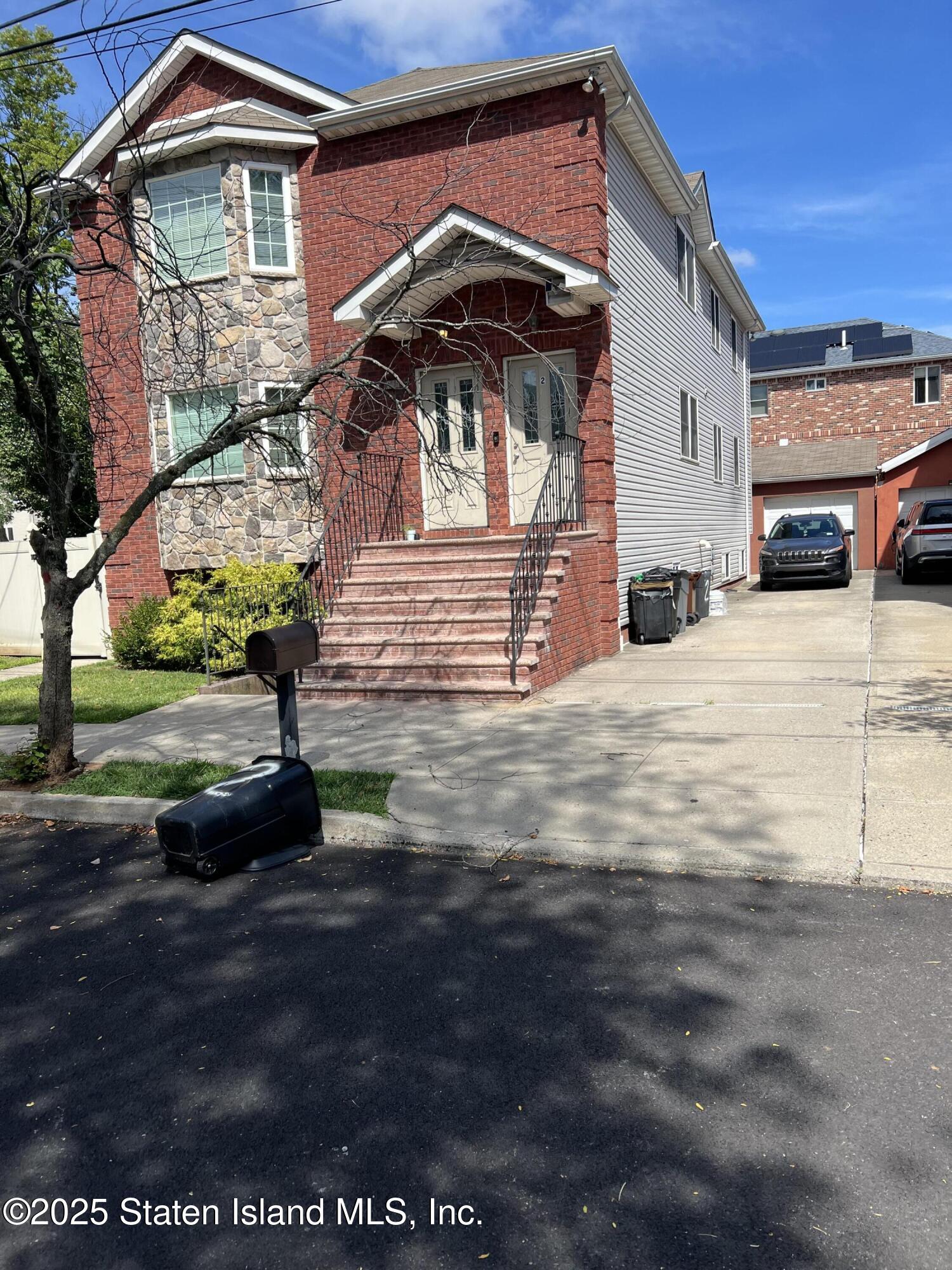 645 Lamont Avenue, Staten Island, NY, 10312