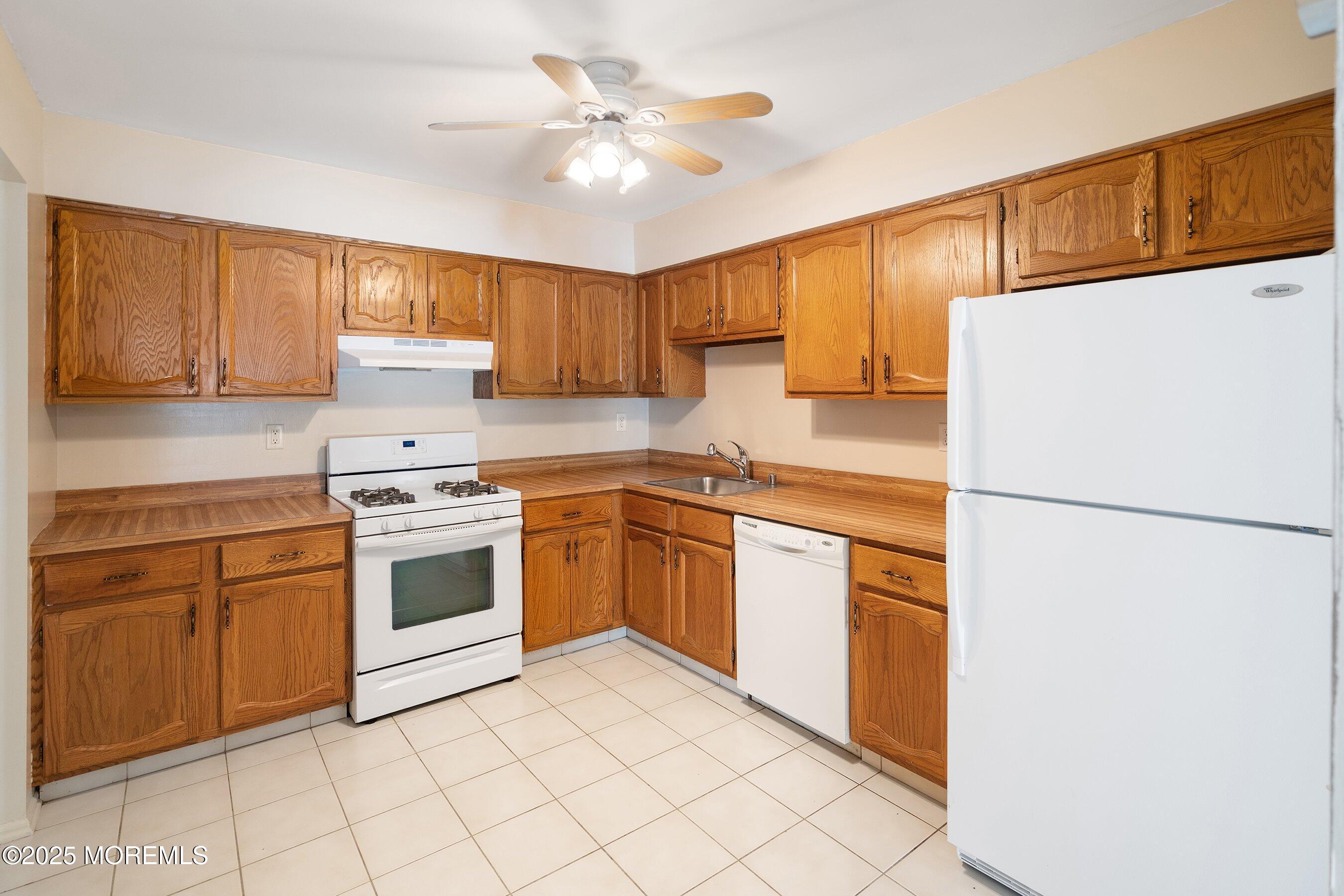 46 Bramble Lane, Matawan, NJ, 07747 image 11