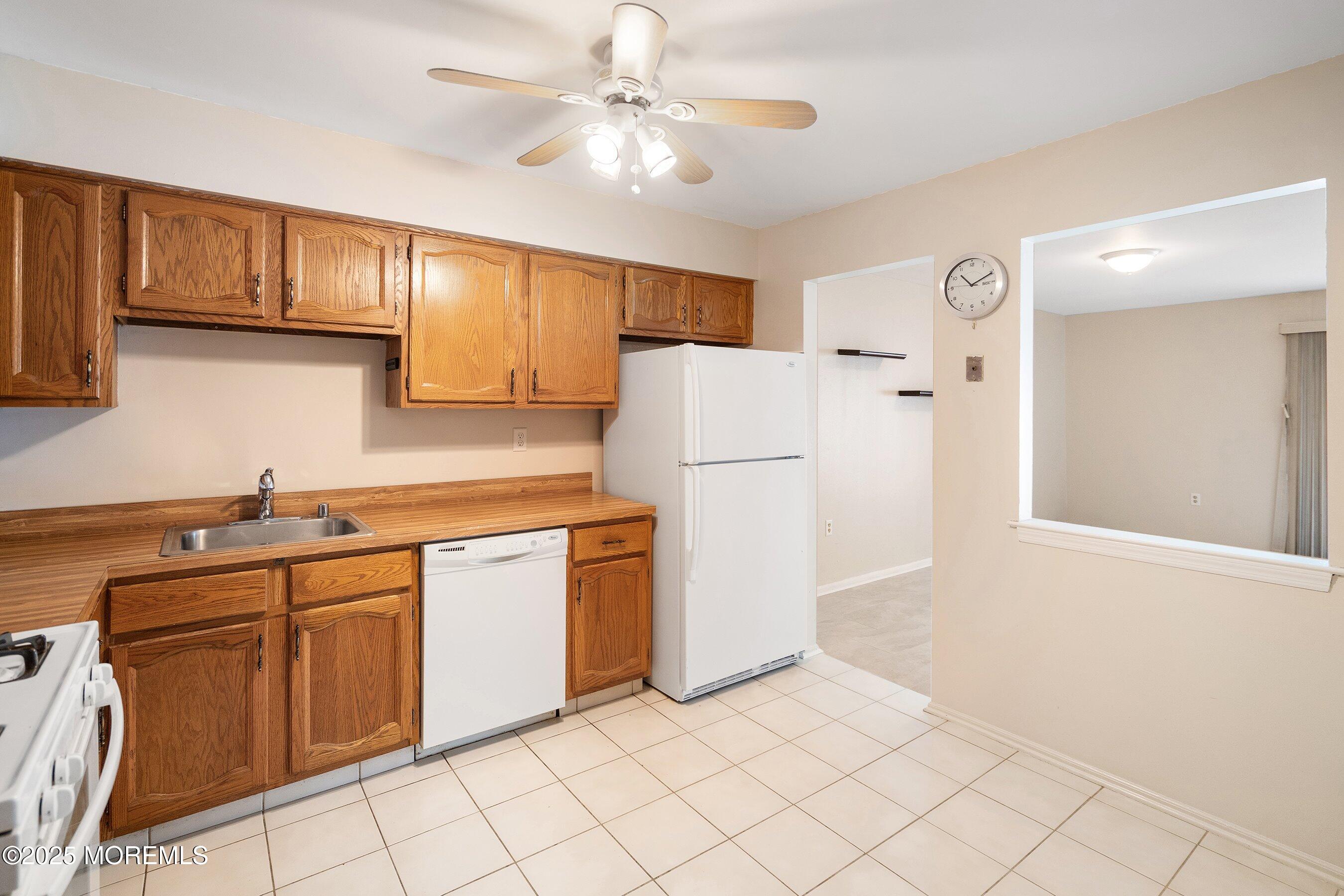 46 Bramble Lane, Matawan, NJ, 07747 image 12