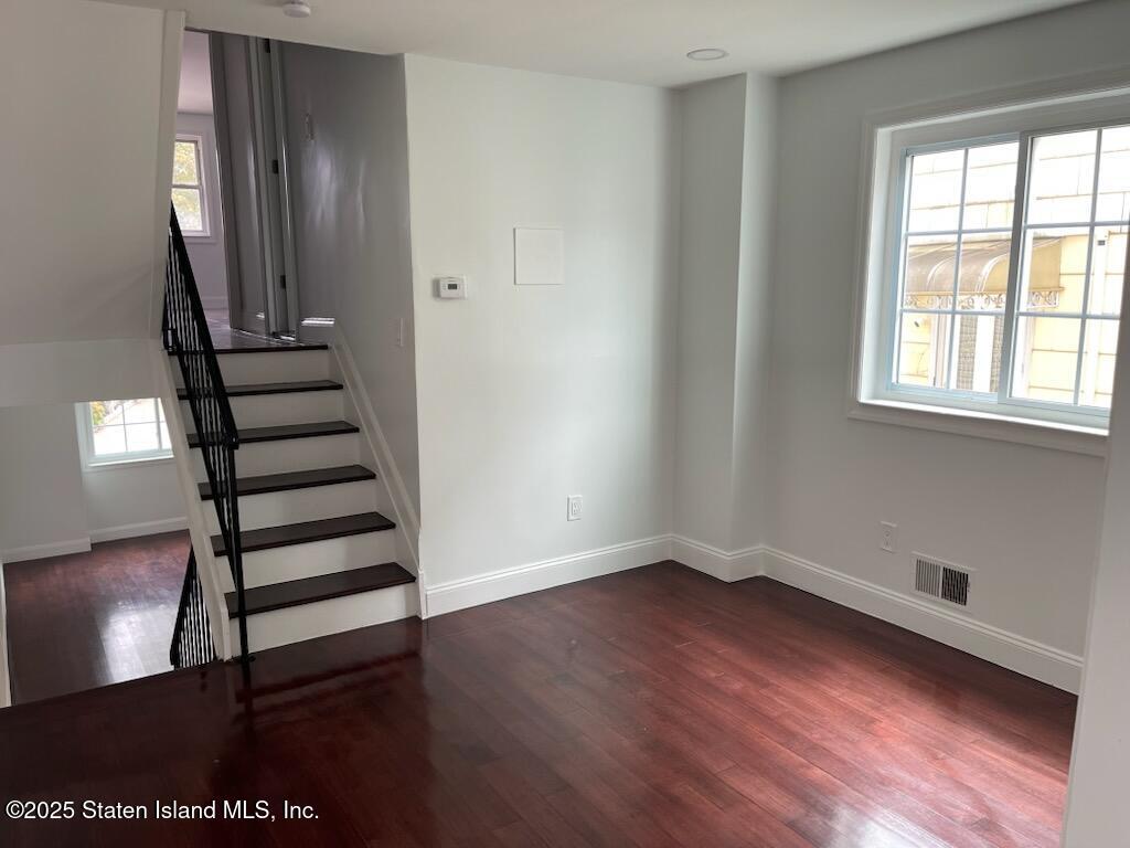 471 Clifton Avenue, Staten Island, NY, 10305 image 6