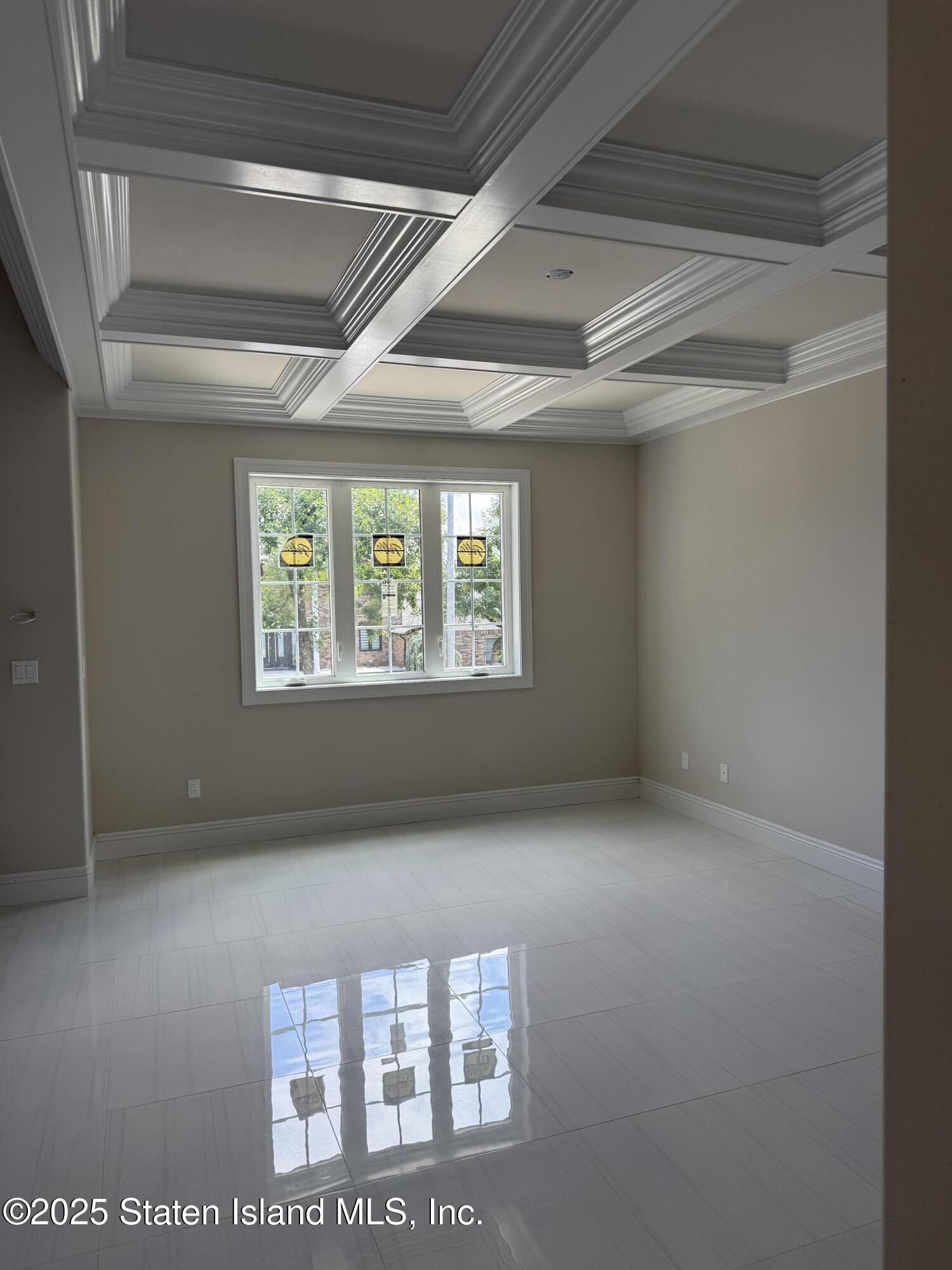 1047 Edgegrove Avenue Image 3