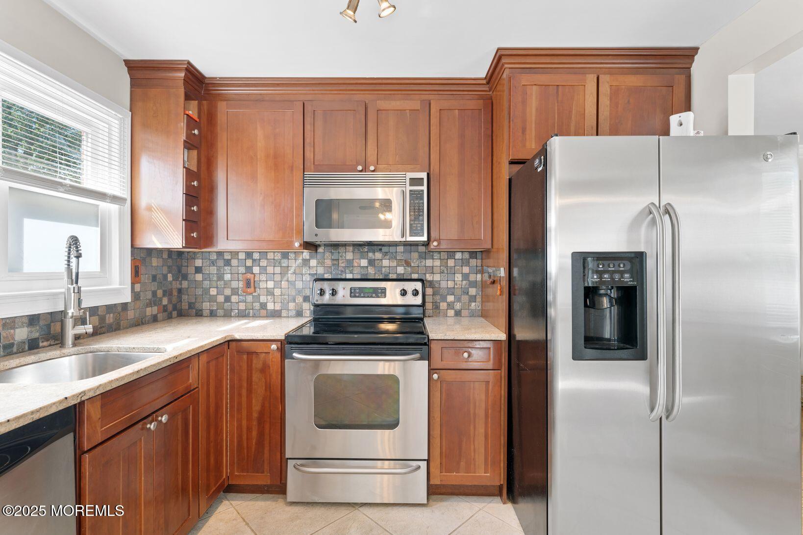 8 Sutphin Avenue, Matawan, NJ, 07747 image 9