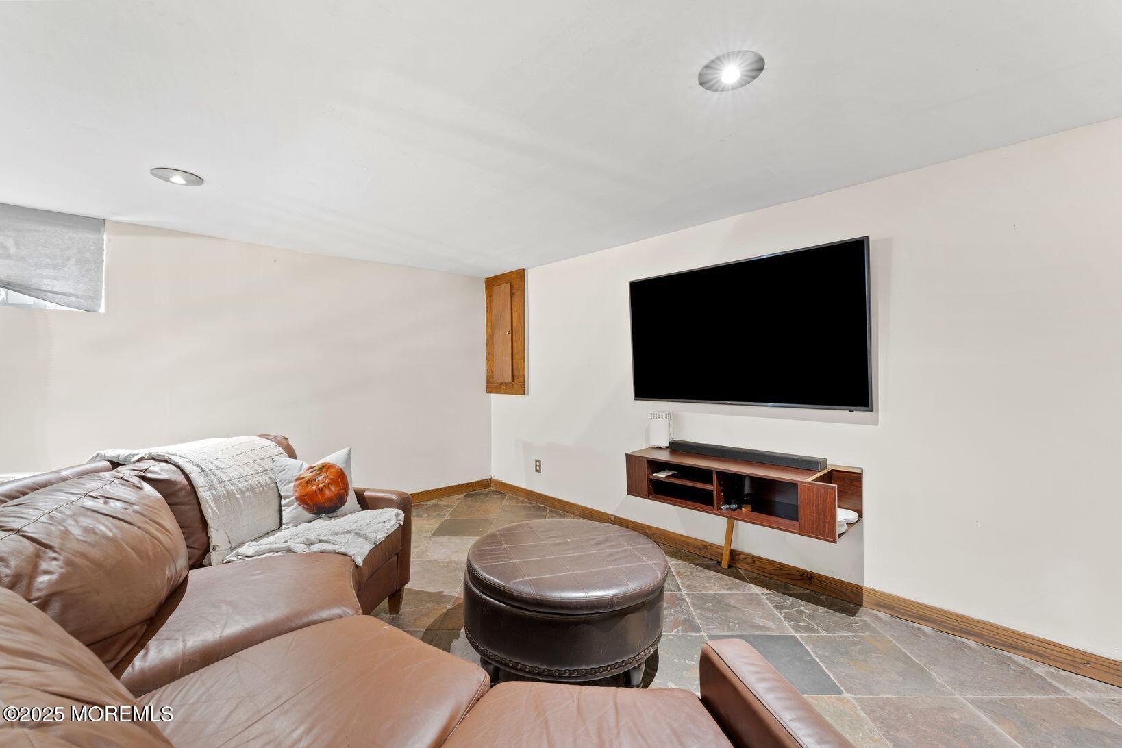 8 Sutphin Avenue, Matawan, NJ, 07747 image 25