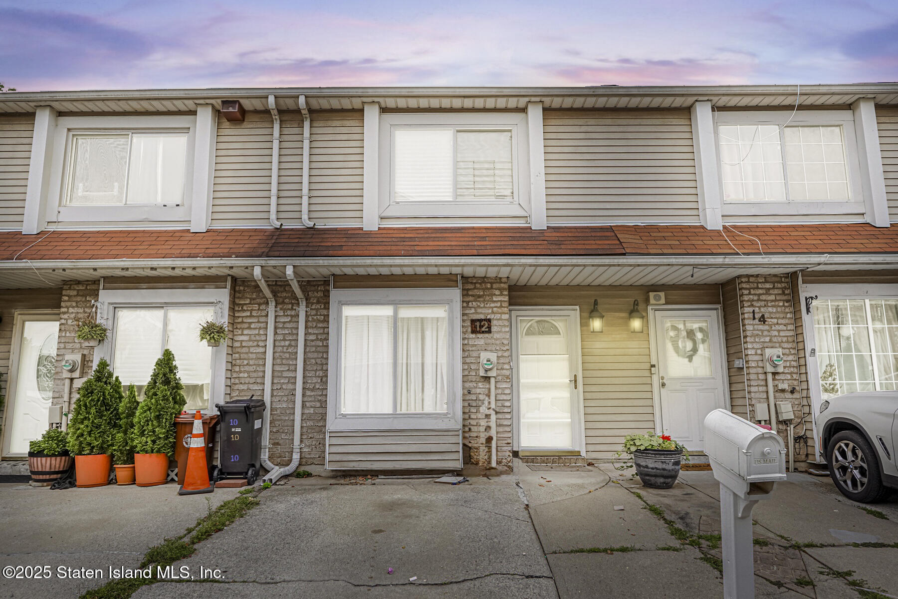 12 Doreen Drive, Staten Island, NY, 10303