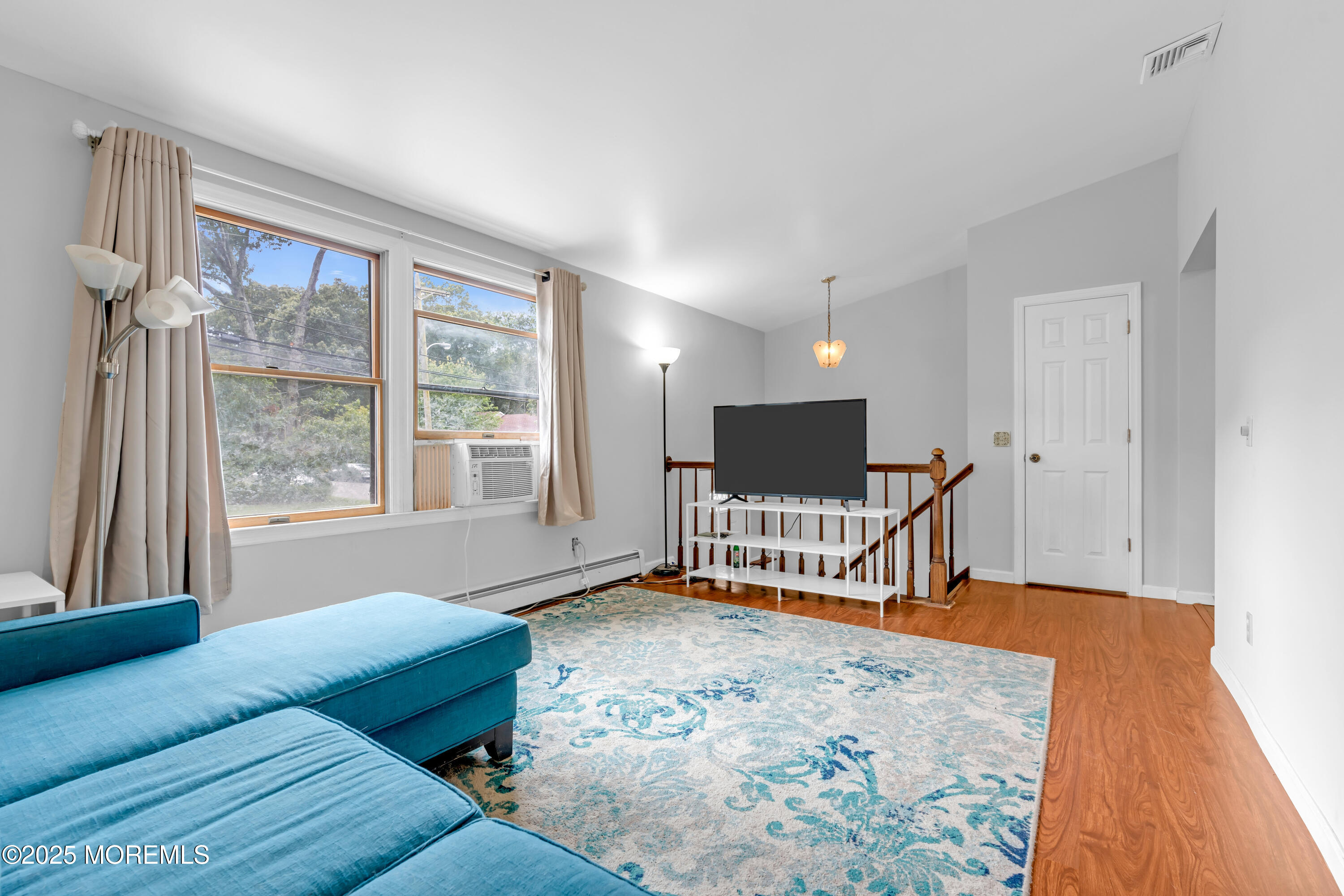 20 Bay Way Image 2