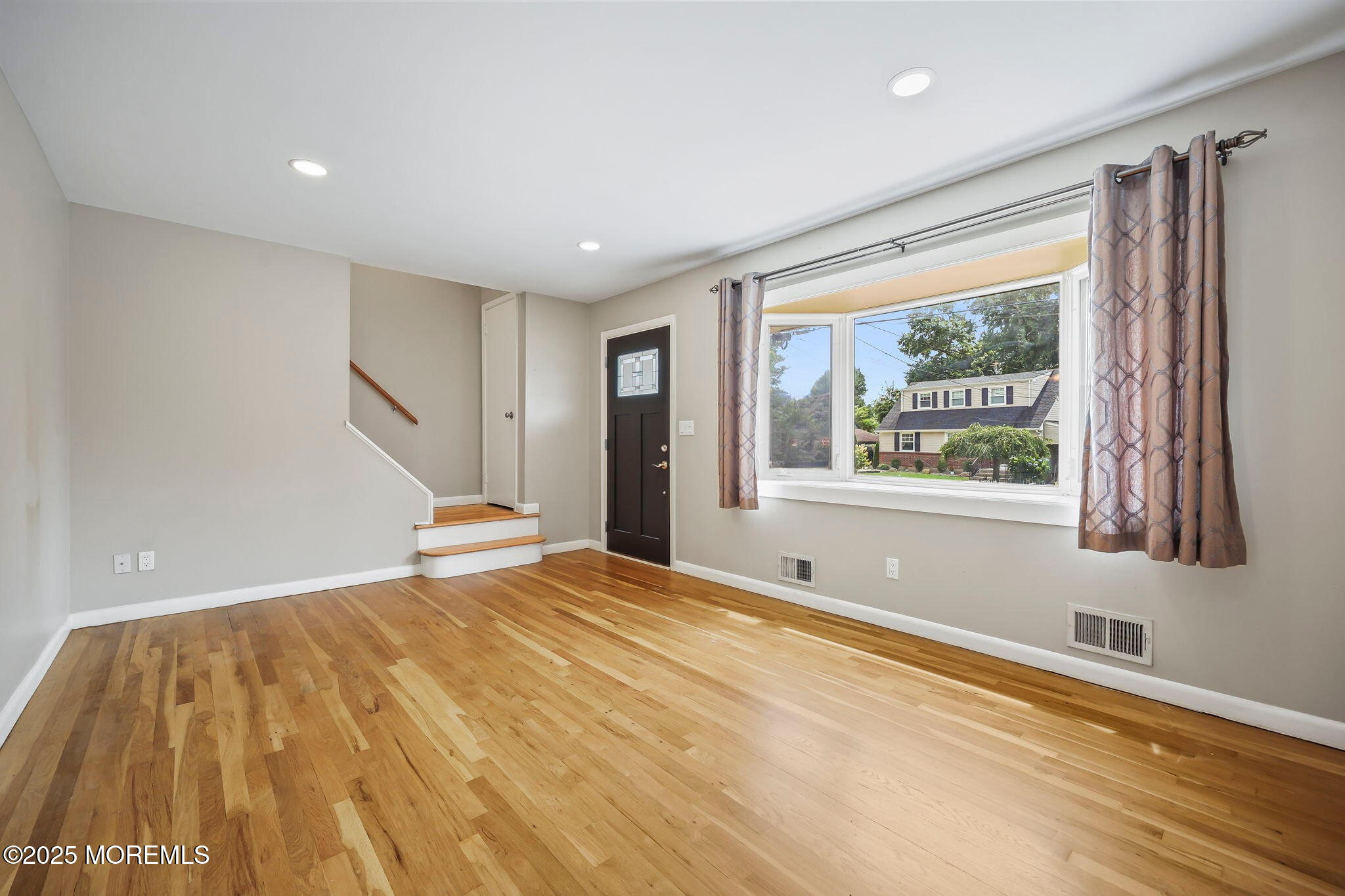 18 Mead Avenue Image 5
