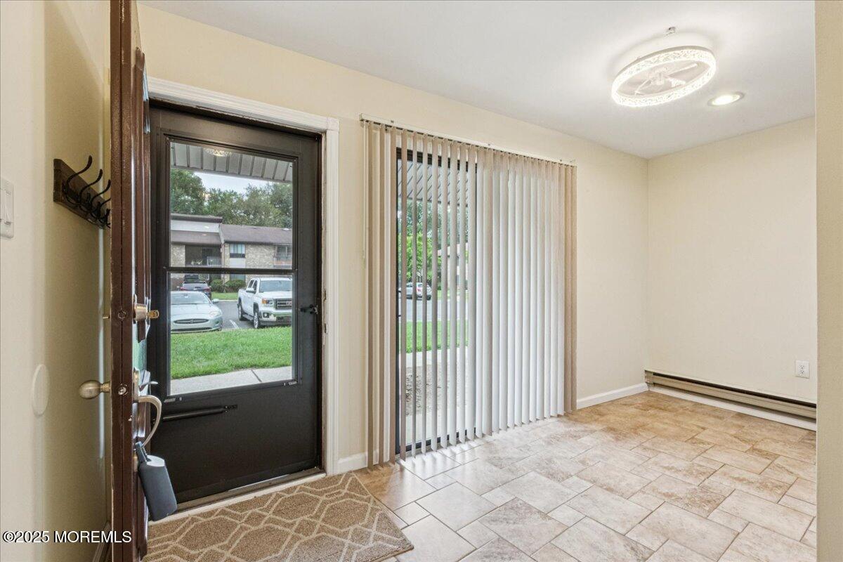 70 Overlook Way E, Manalapan, NJ, 07726 image 8