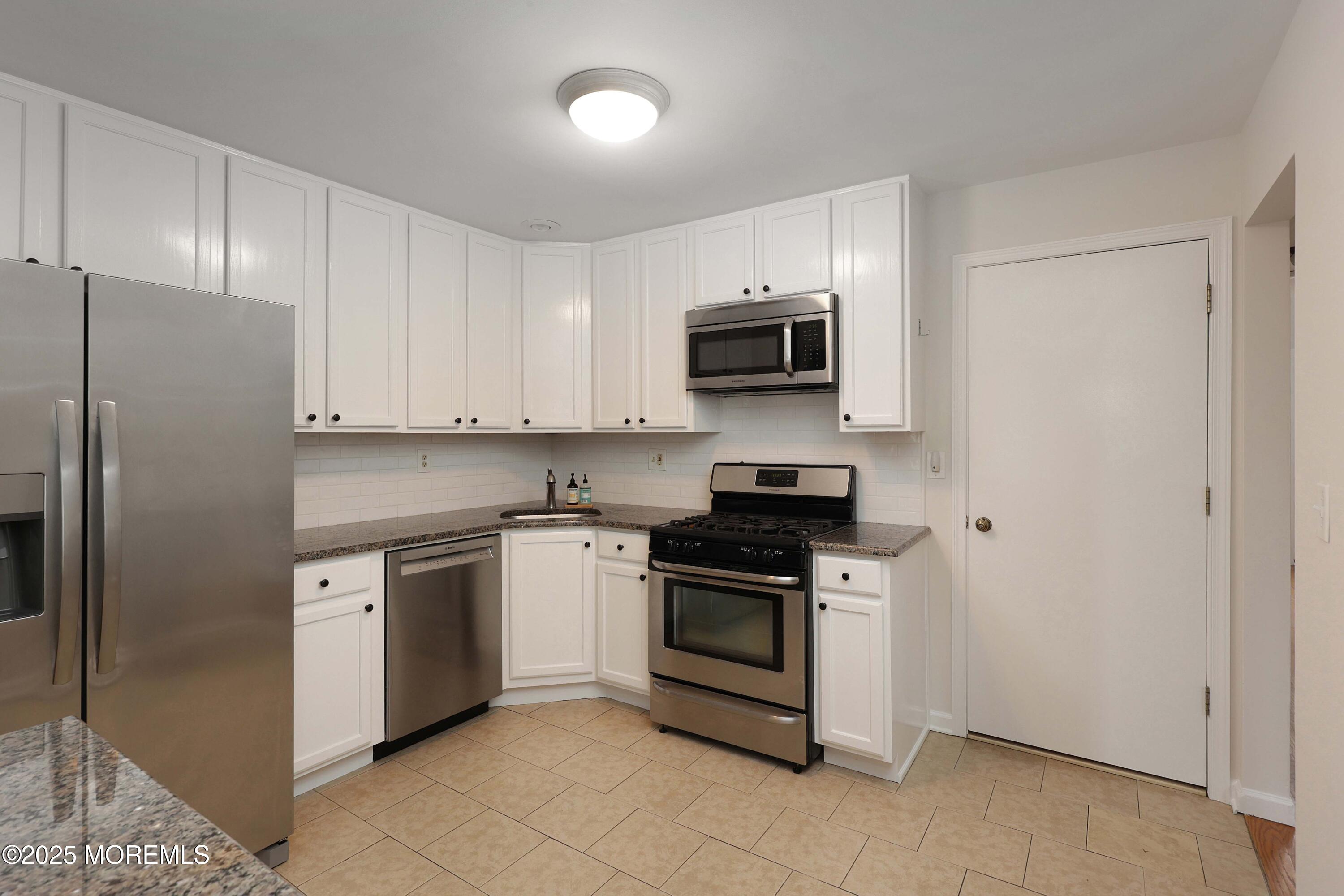 114 Marina Bay Court, Highlands, NJ, 07732 image 11