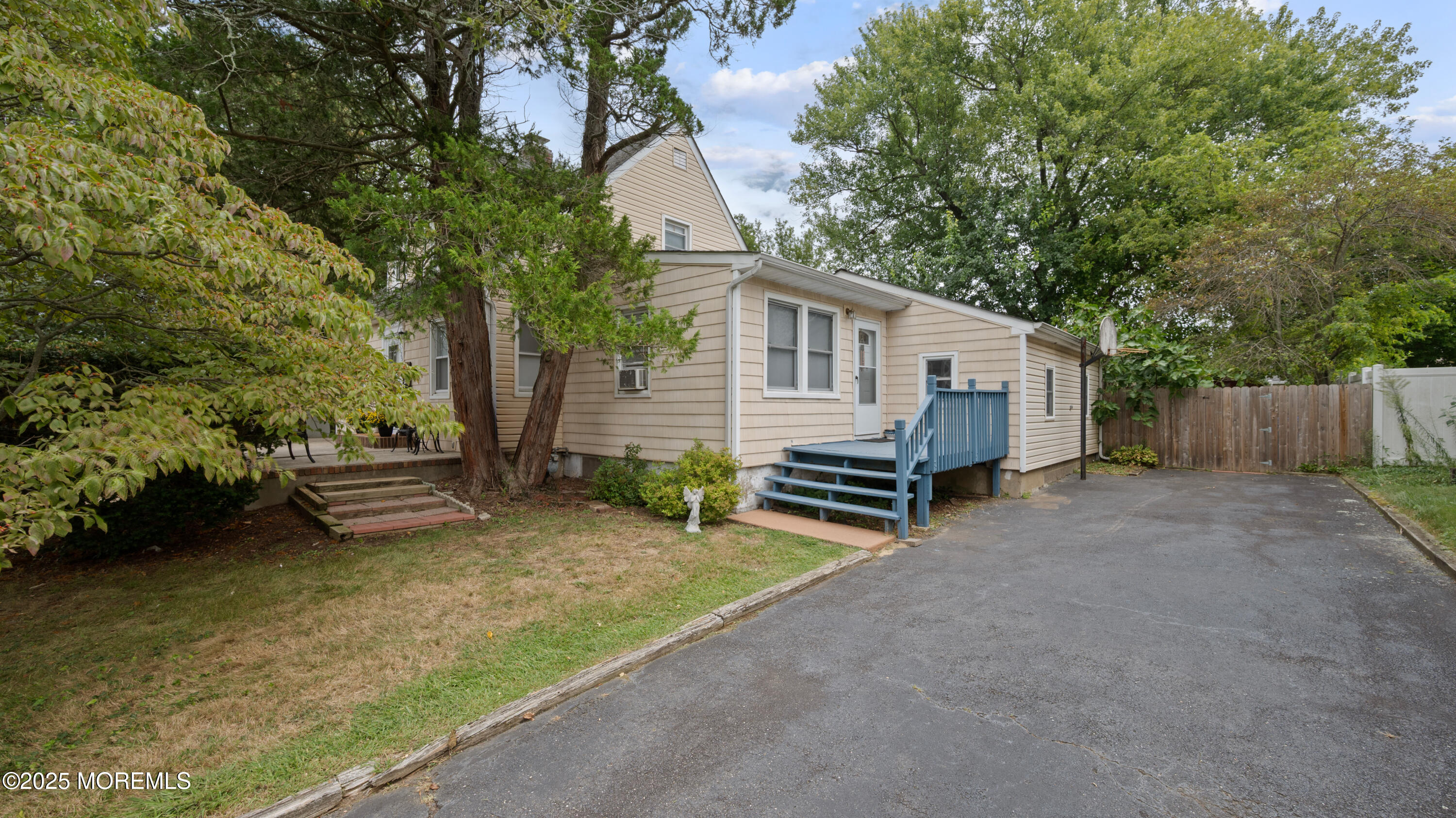 125 Eighth Street, Belford, NJ, 07718 image 31