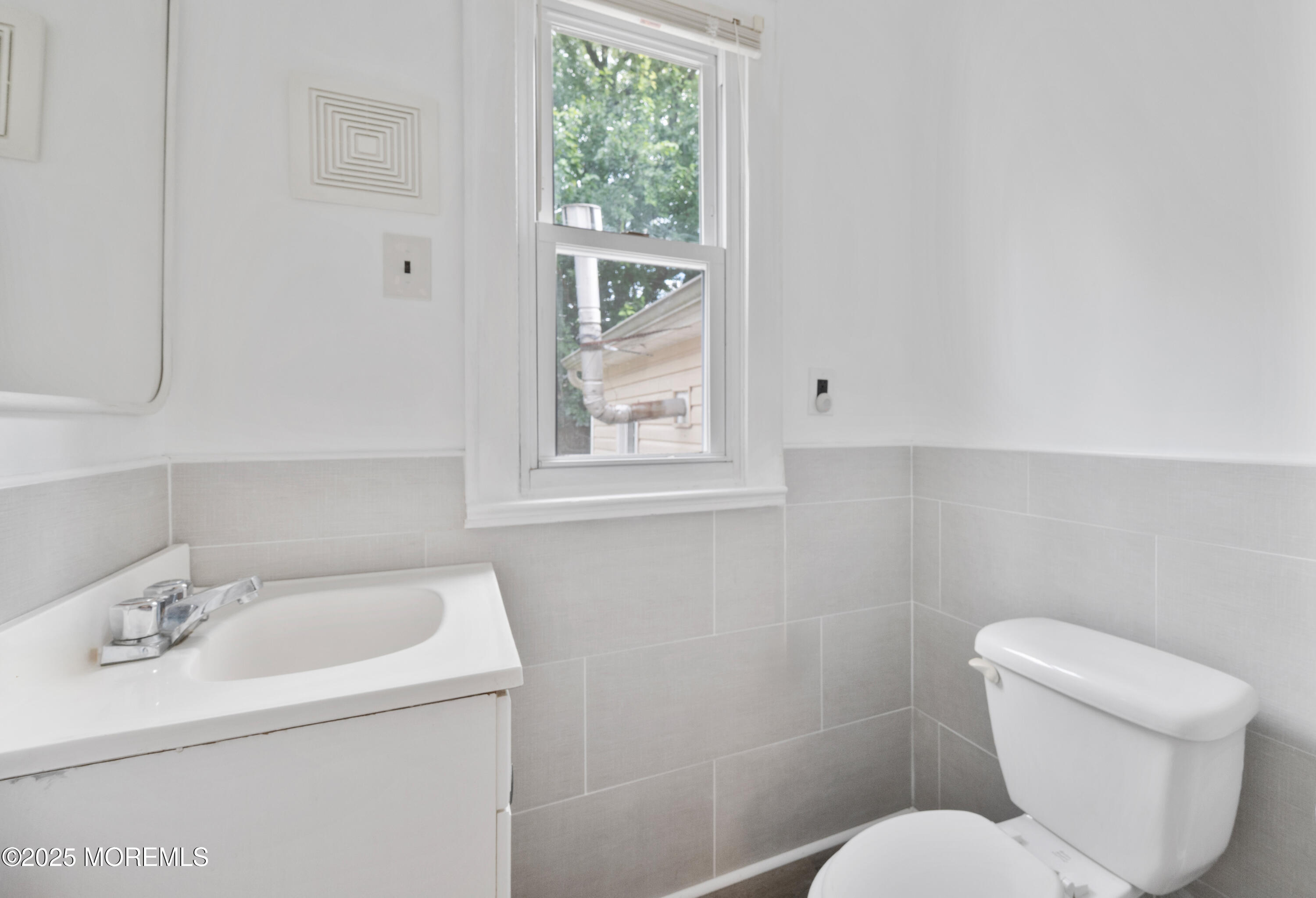 125 Eighth Street, Belford, NJ, 07718 image 13