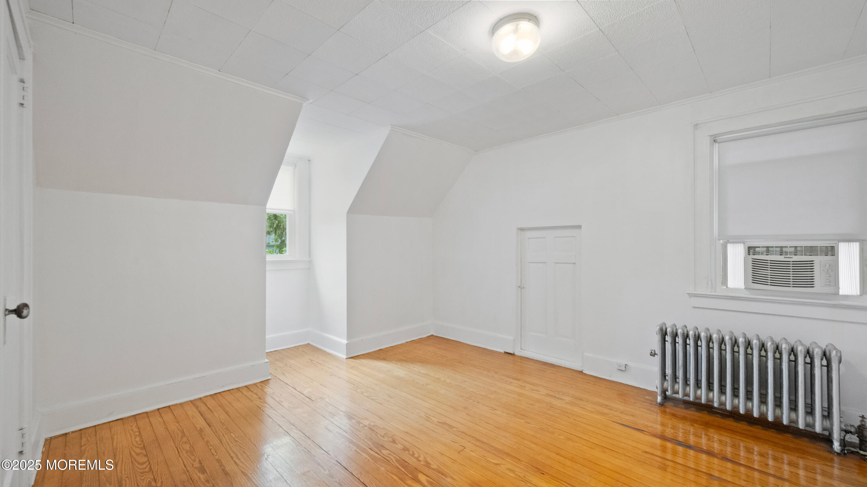 125 Eighth Street, Belford, NJ, 07718 image 40
