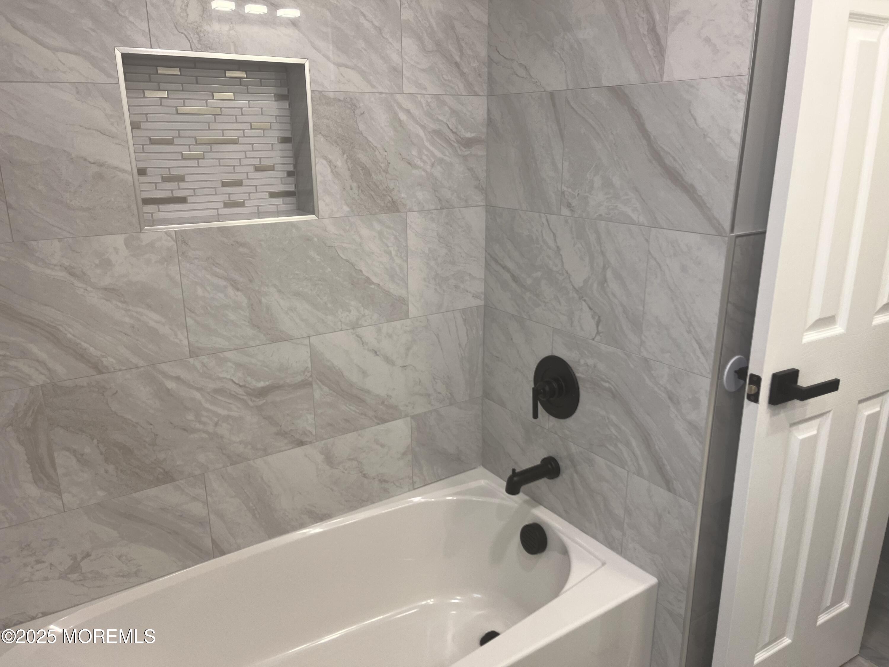 13 Saint Martin Place, Toms River, NJ, 08757 image 19